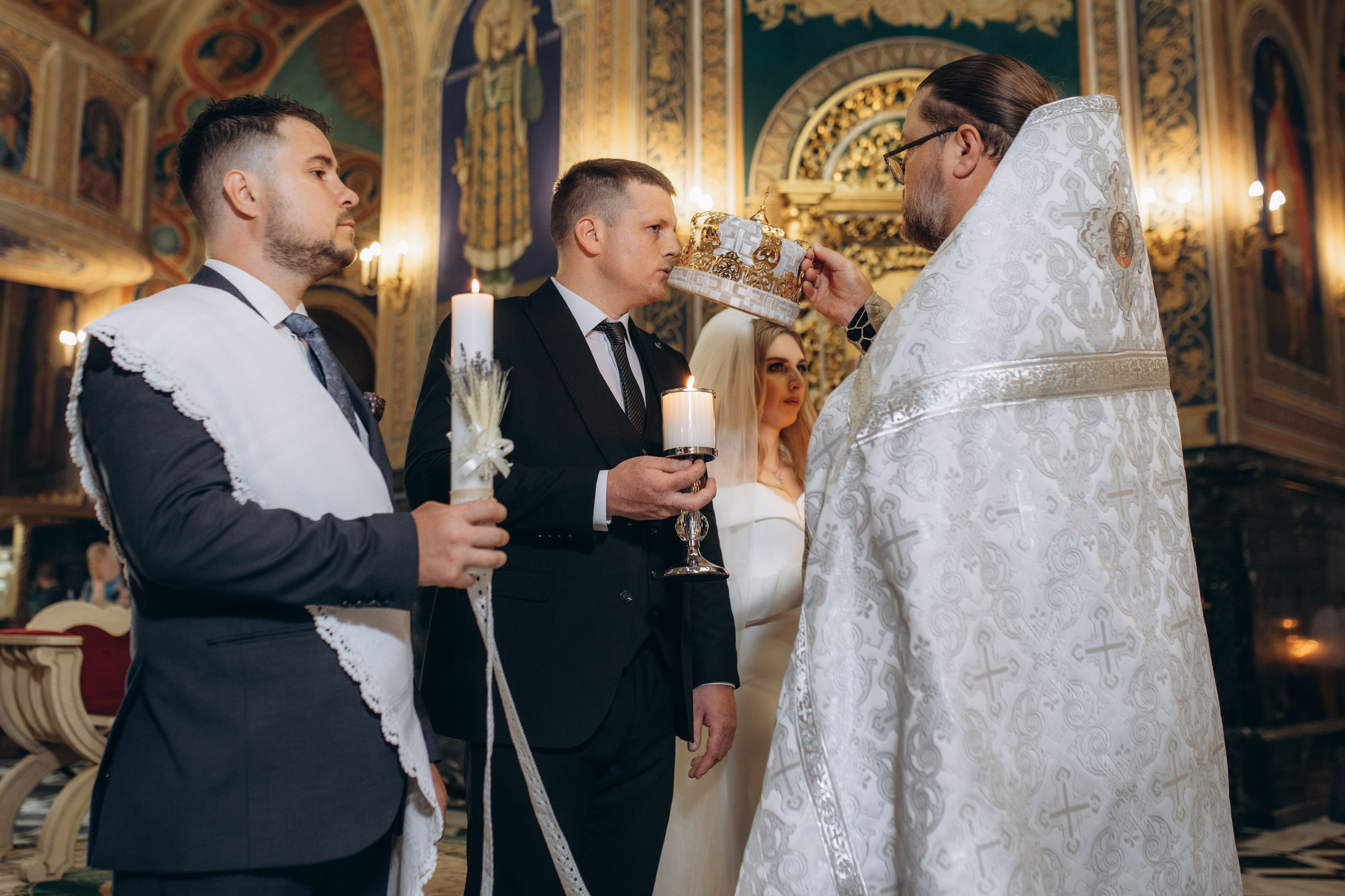 Nikolly & Constantin. Home