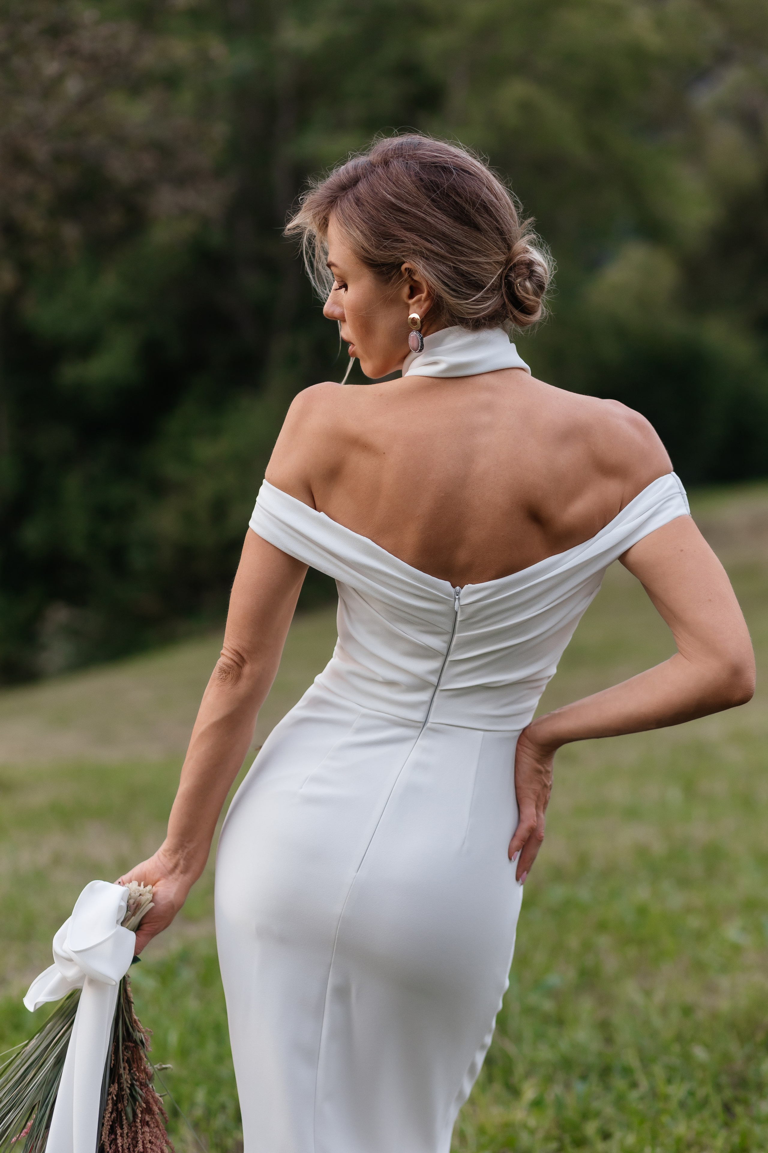 Bride story. Amazing photo session at a time convenient for you. Y