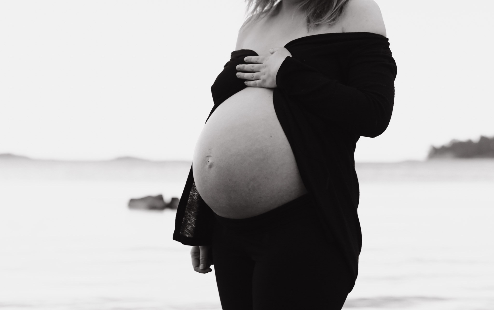 Ulrika & Family: Expecting Joy. Photographer Elina Palmgren