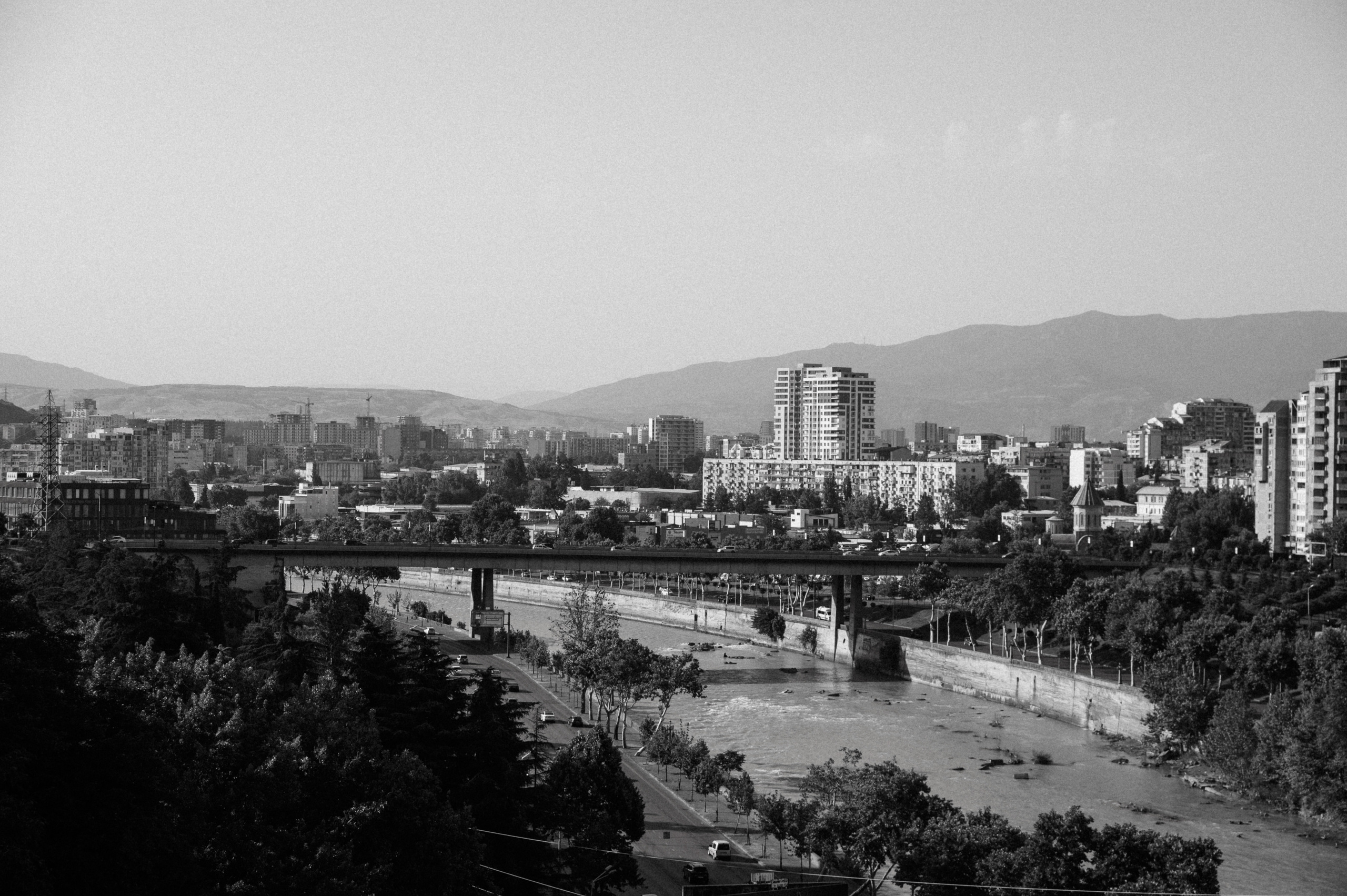 Valentin At The Street. Фотограф в Тбилиси. Портрет, репортаж, эвент. Геннадий Демченко