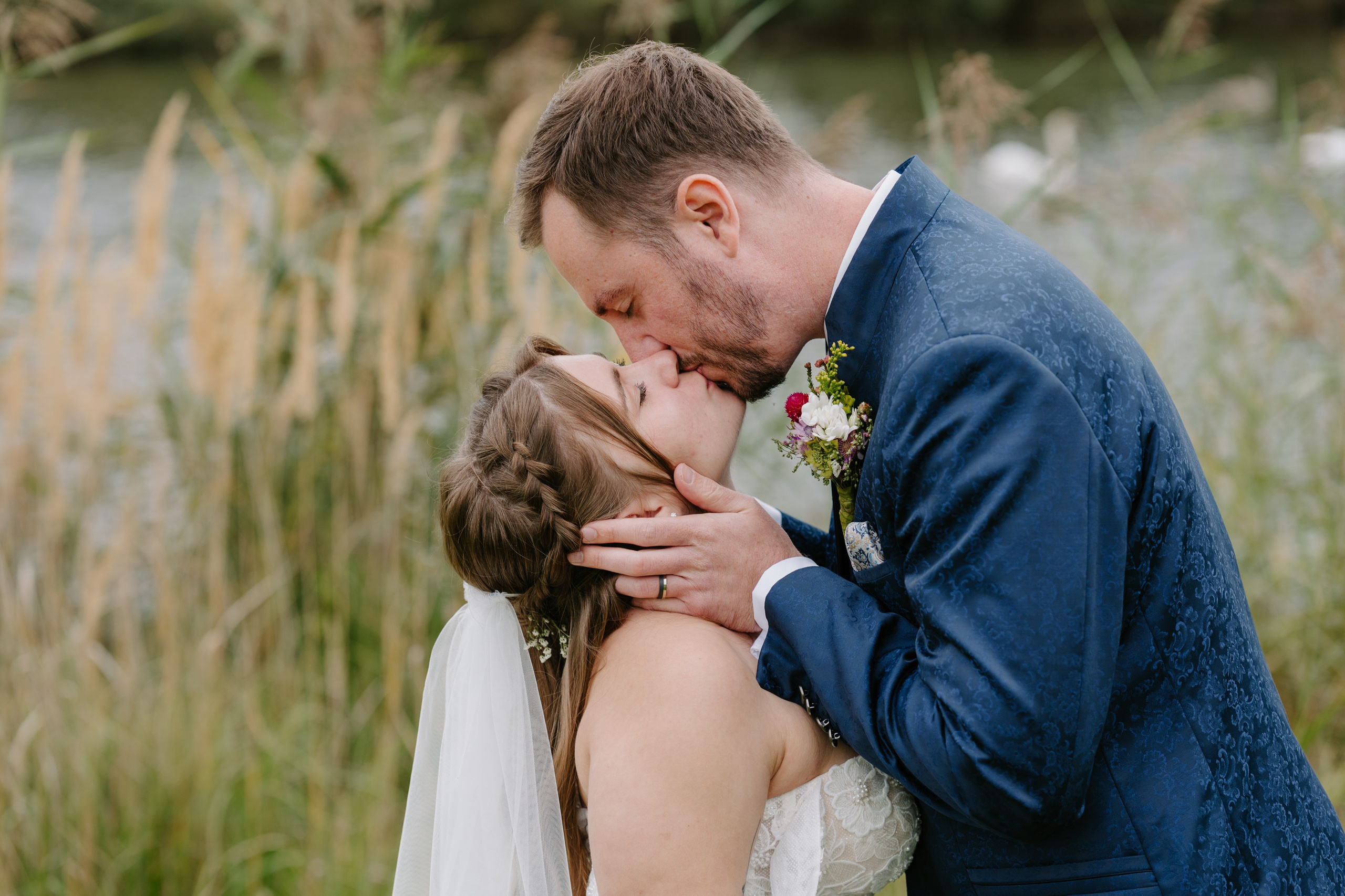 Wedding couple. Jana Holubová | Svatební, párová a rodinná fotografka v Praze