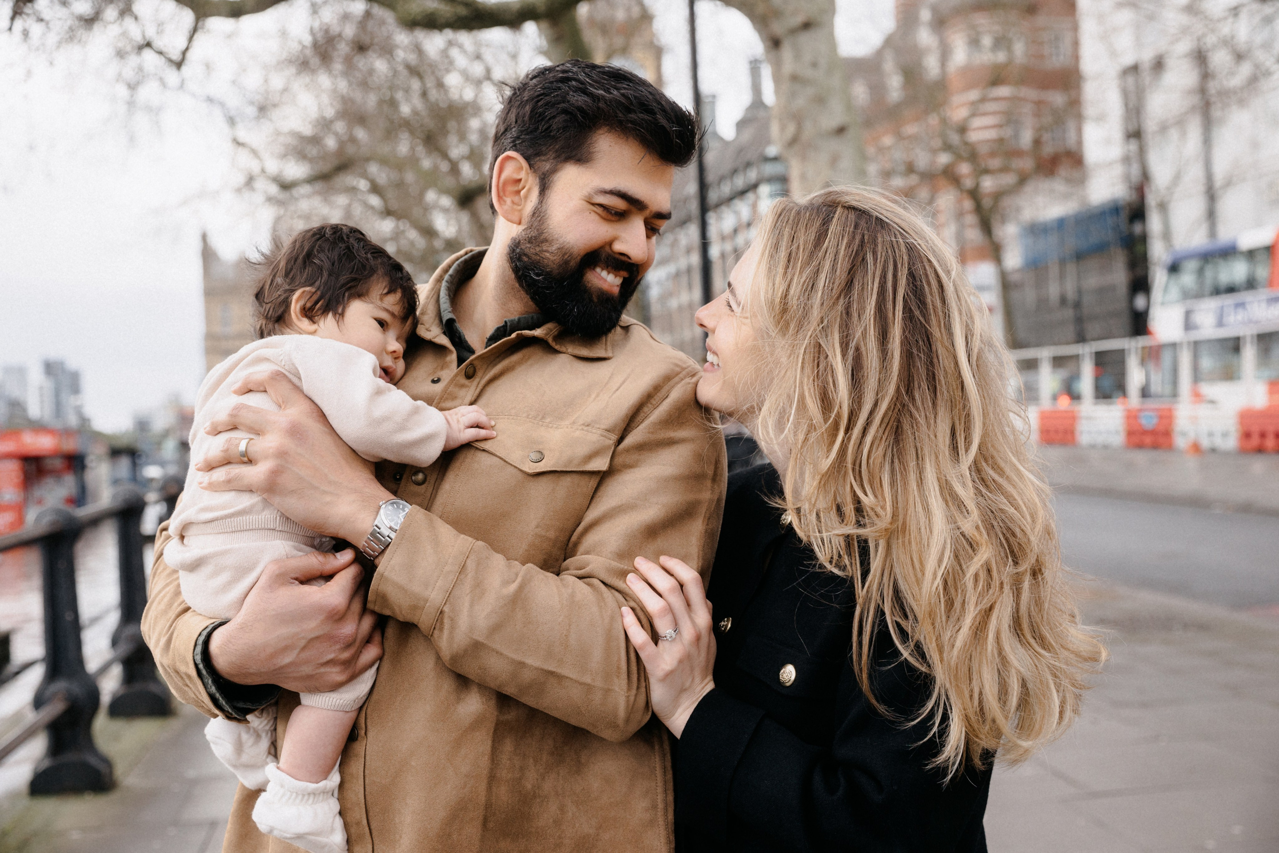 Family Photoshoot at Westminster. LondonPhotoStory — Vacation Photographer in London