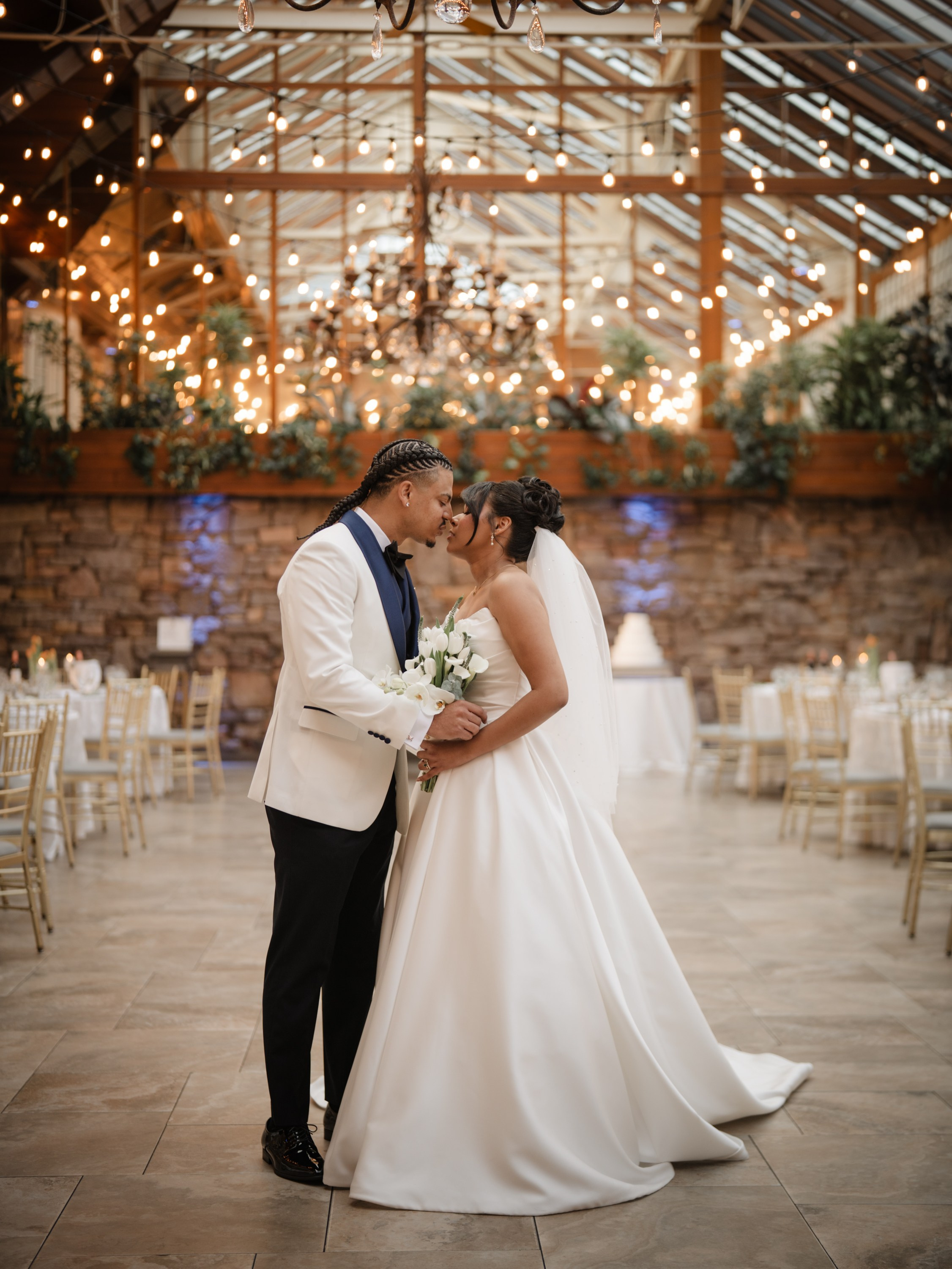 Julio and Tiana’s wedding. Woodbury, NY. Portrait and wedding photographer in New York