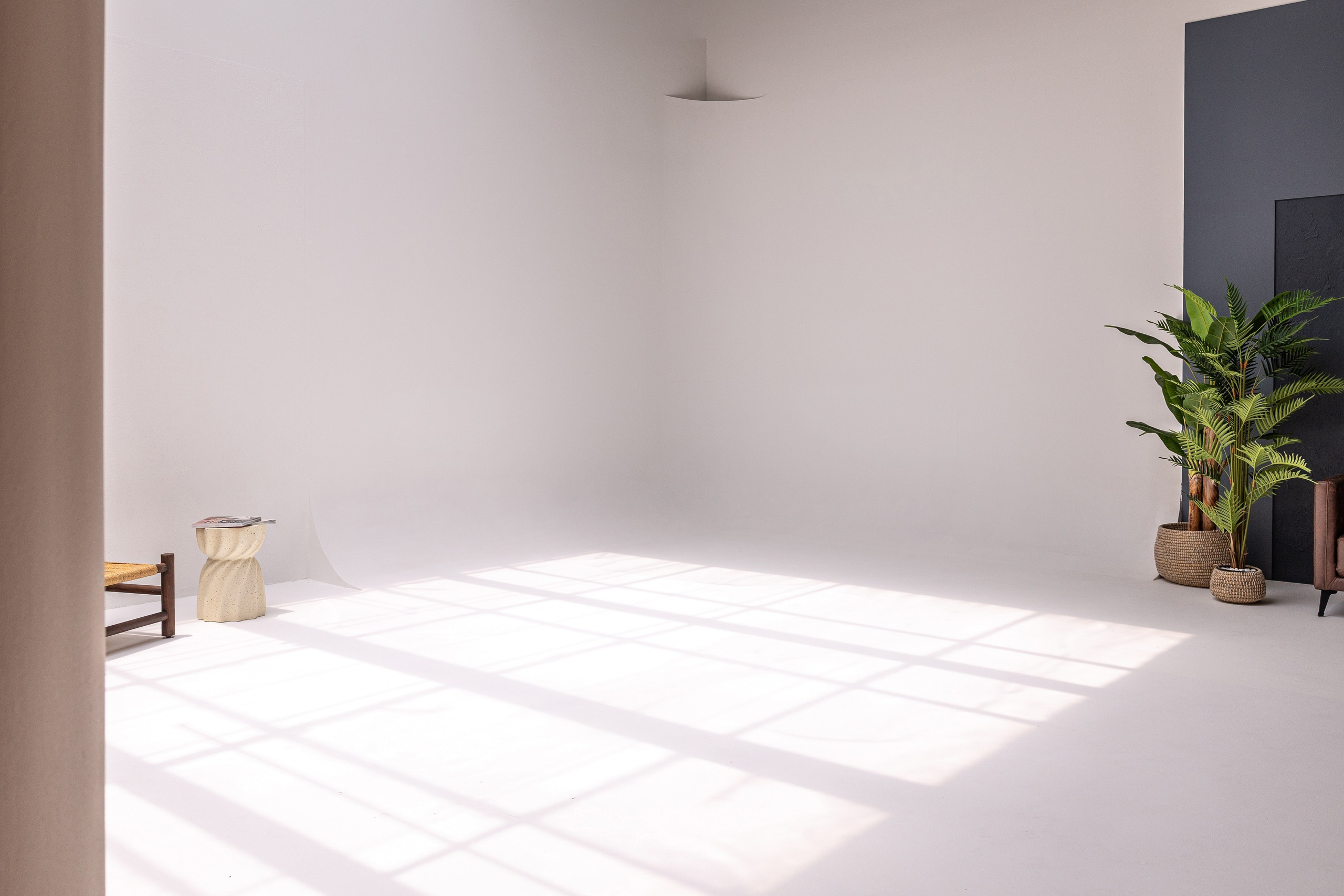 Rental. Sky Zone. Textured walls and Natural light on cyclorama. Photo and video production in Dubai UAE