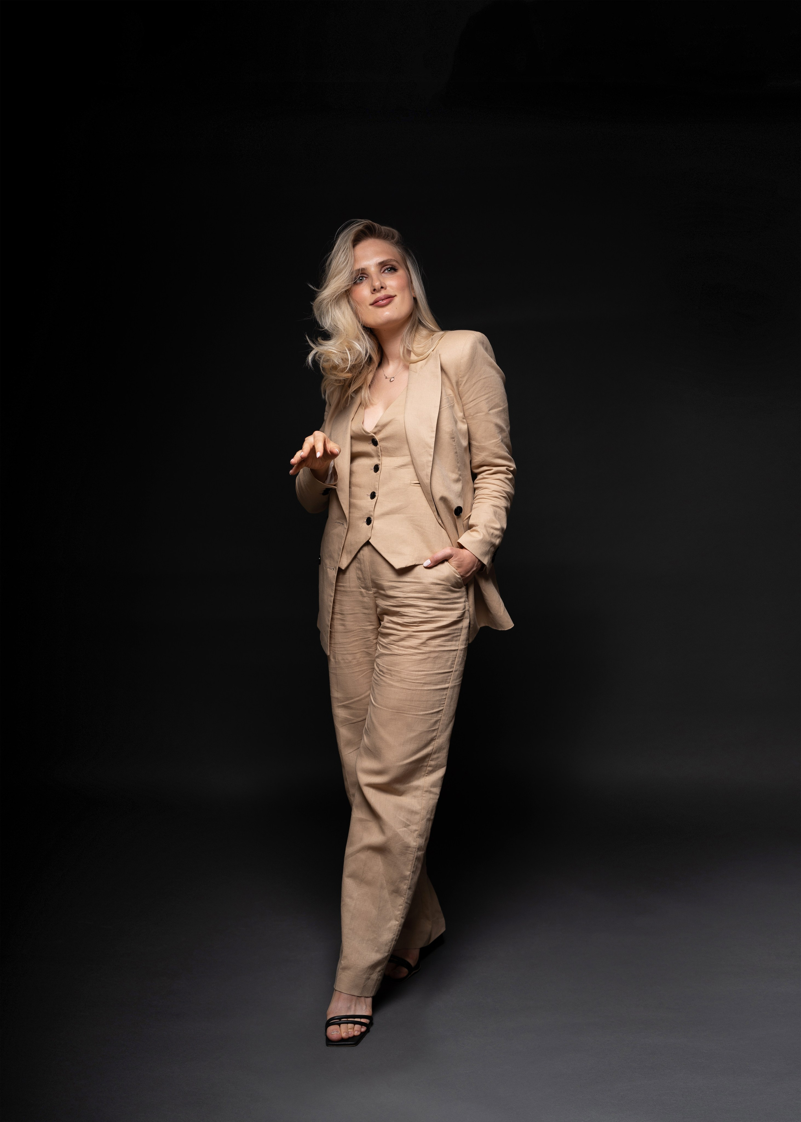 Yana. Family photographer in Sacramento | Sofia Pavenko