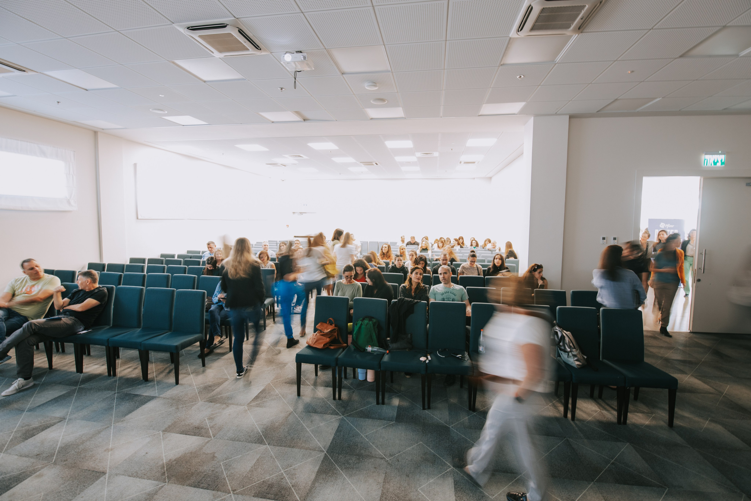 Pfizer. AMIR BUCHNIK PHOTOGRAPHER