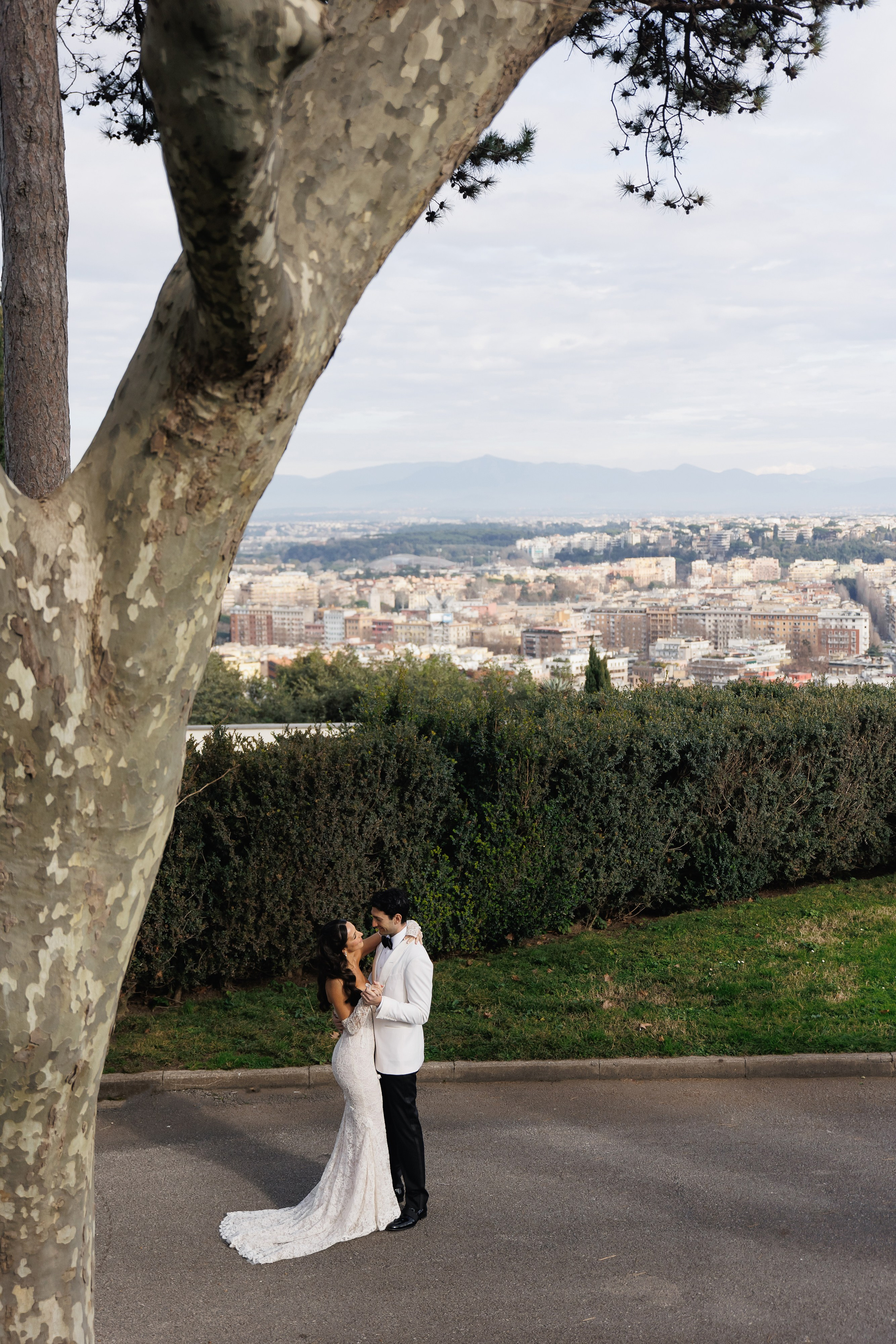 Wedding Photographer villa Miani. Wedding Photographer Rome Tuscany Como Sicily Puglia Amalfy Italy- Oksana Savenchuk