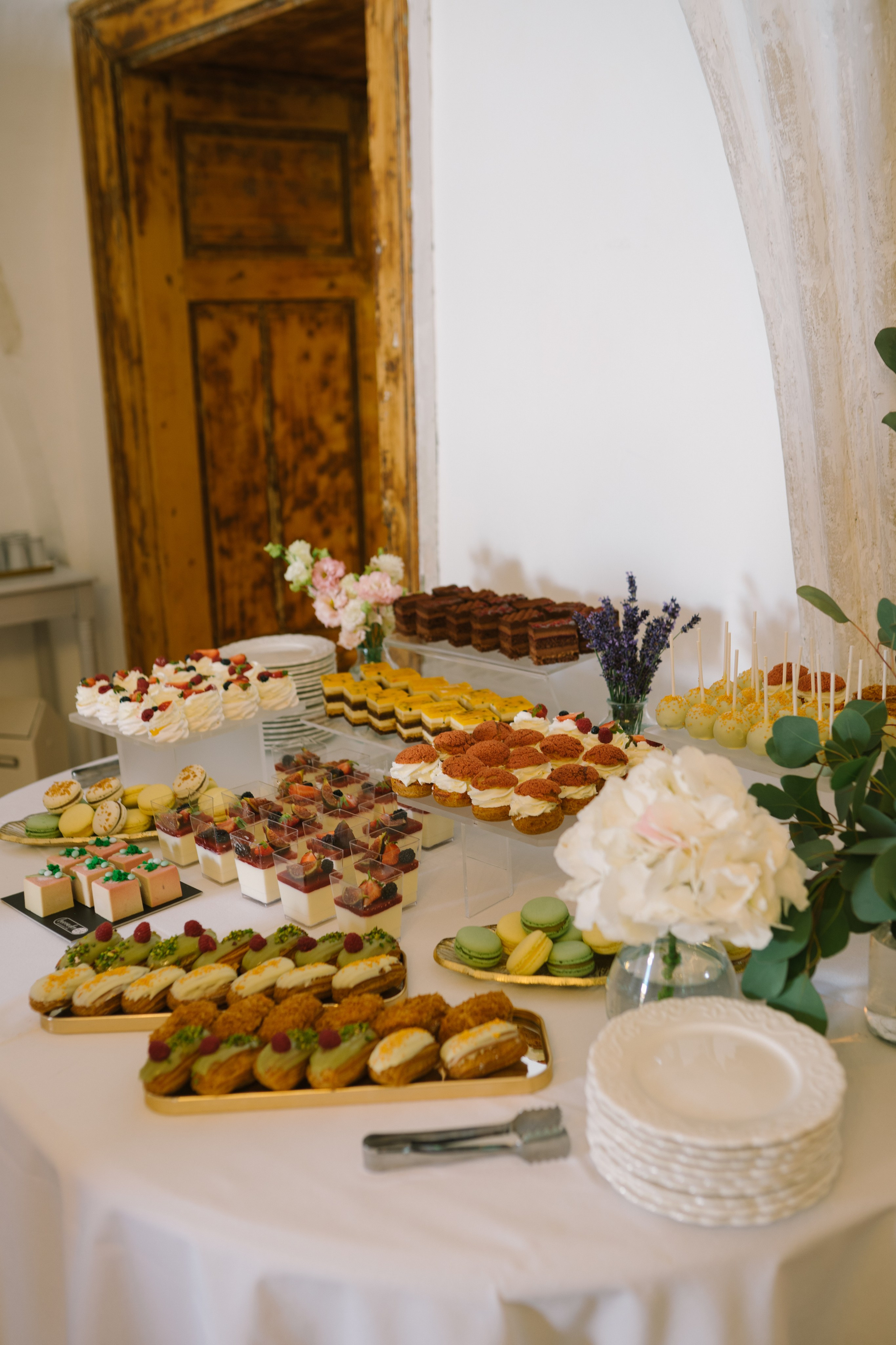 Fotografie de Eveniment Brașov: Povești Vizuale | Mădălina Beda. Madalina Beda- Artist vizual, fotograf, doula la nastere, consultant babywearing Brasov si in toata tara