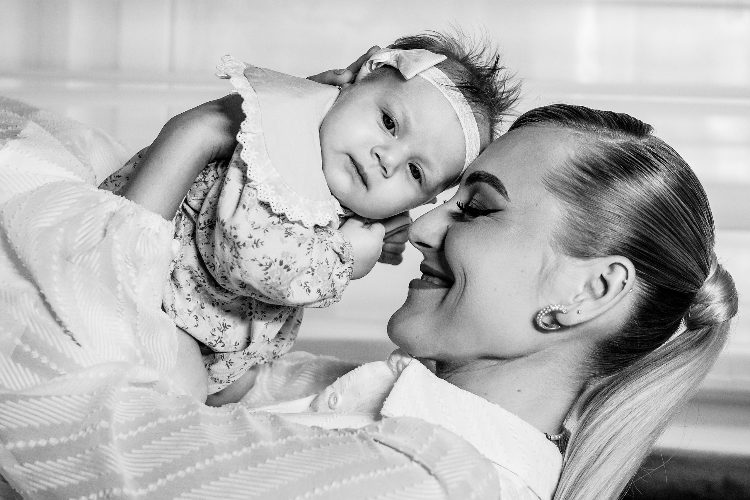 Sweetest devotion. Iris Lara. Acasă