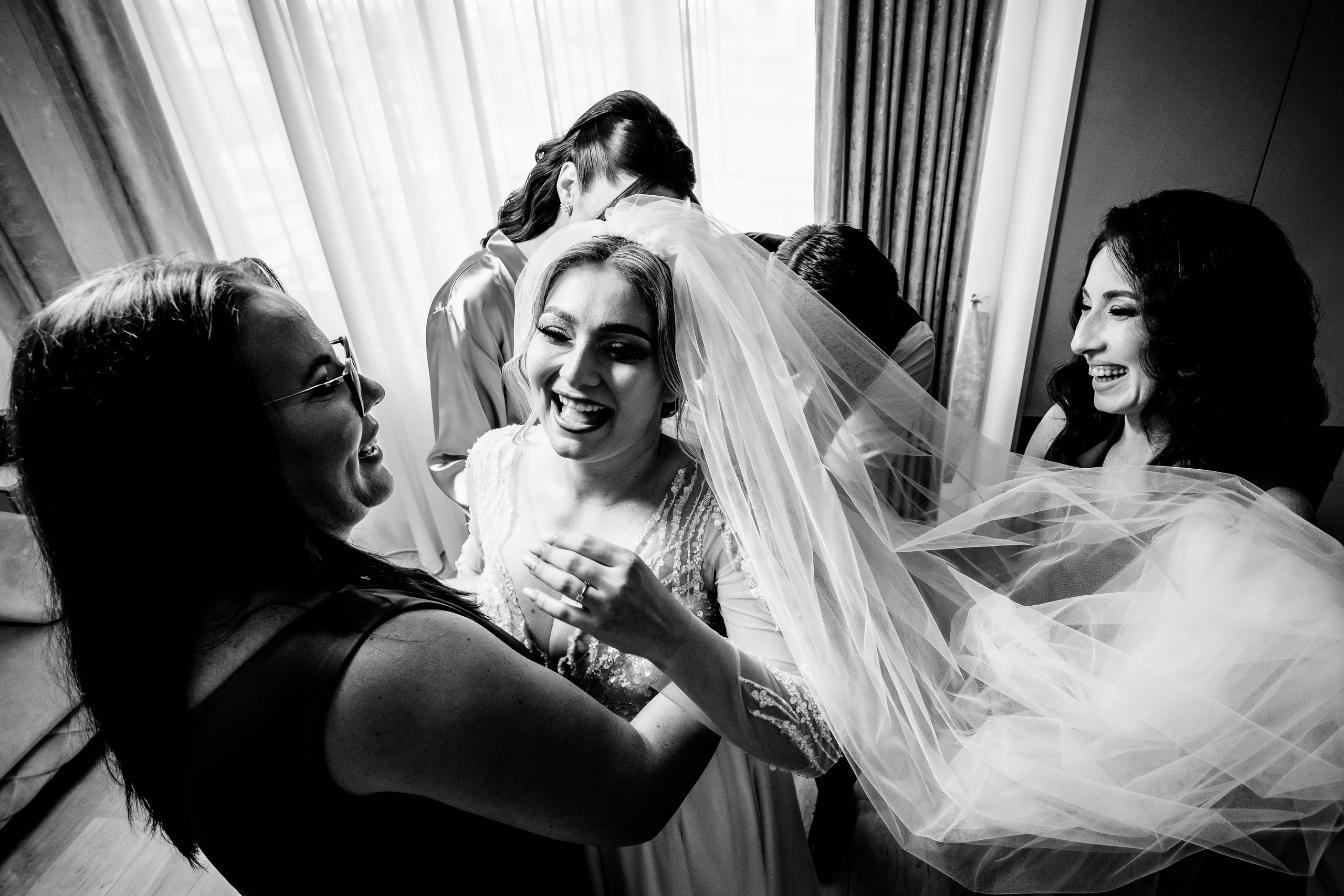 Gabriela, Stelian si Teodor. Fotograf nunta si evenimente Giurgiu