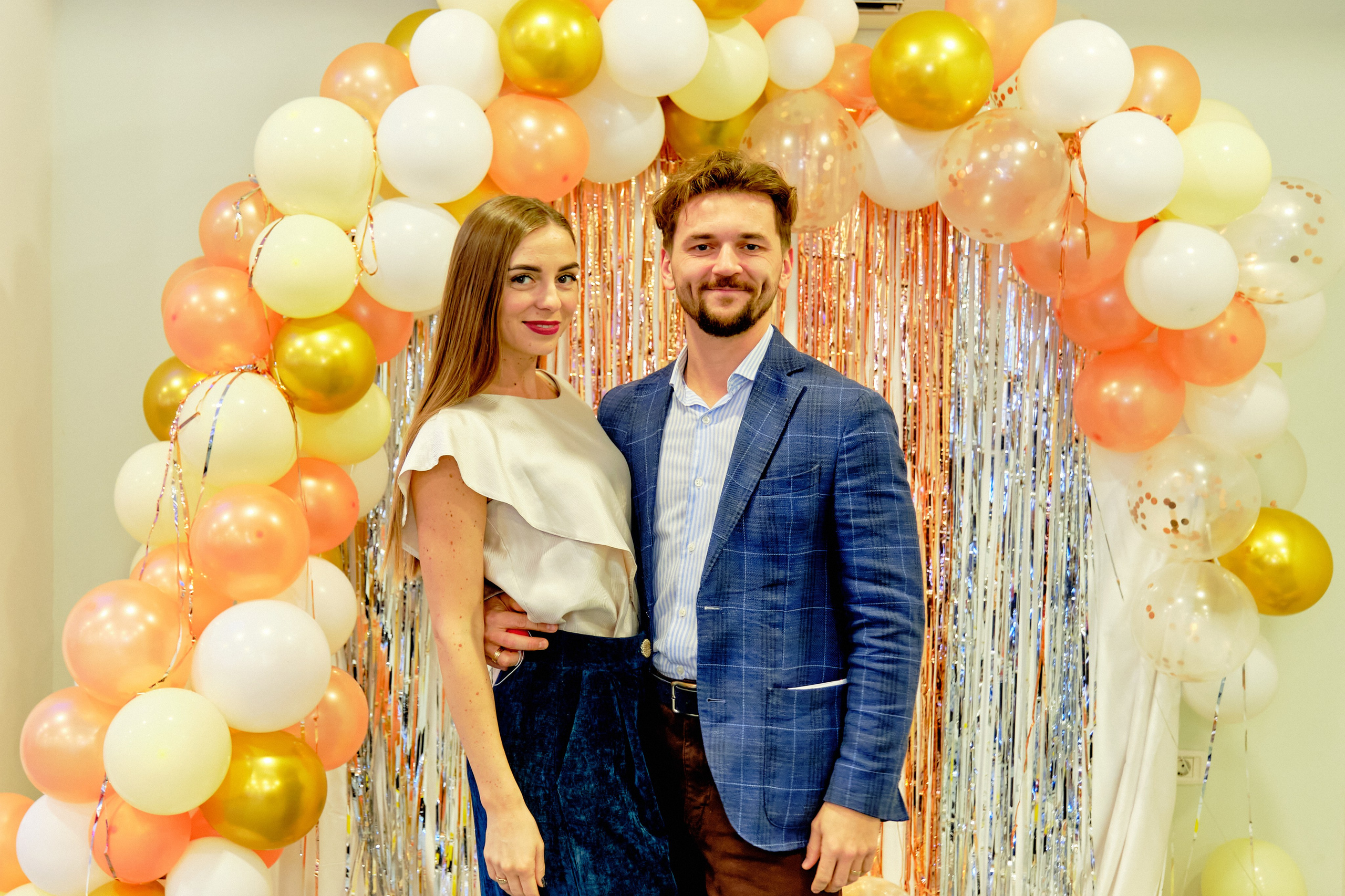 Фоторепортаж з благодійного Новорічного балу у Чорногорії. Портретний фотограф Альона Новгородцева