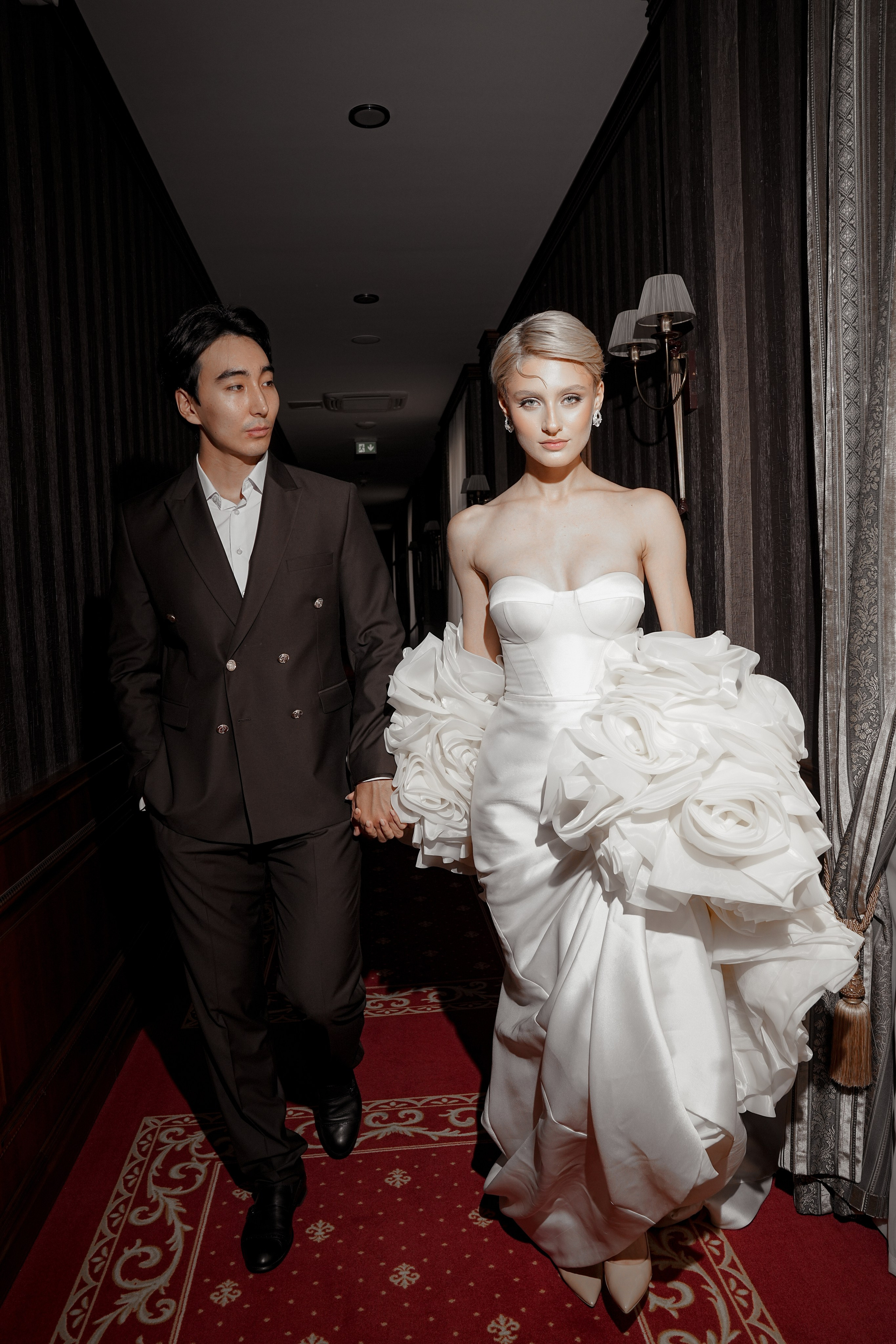 Николь Амир