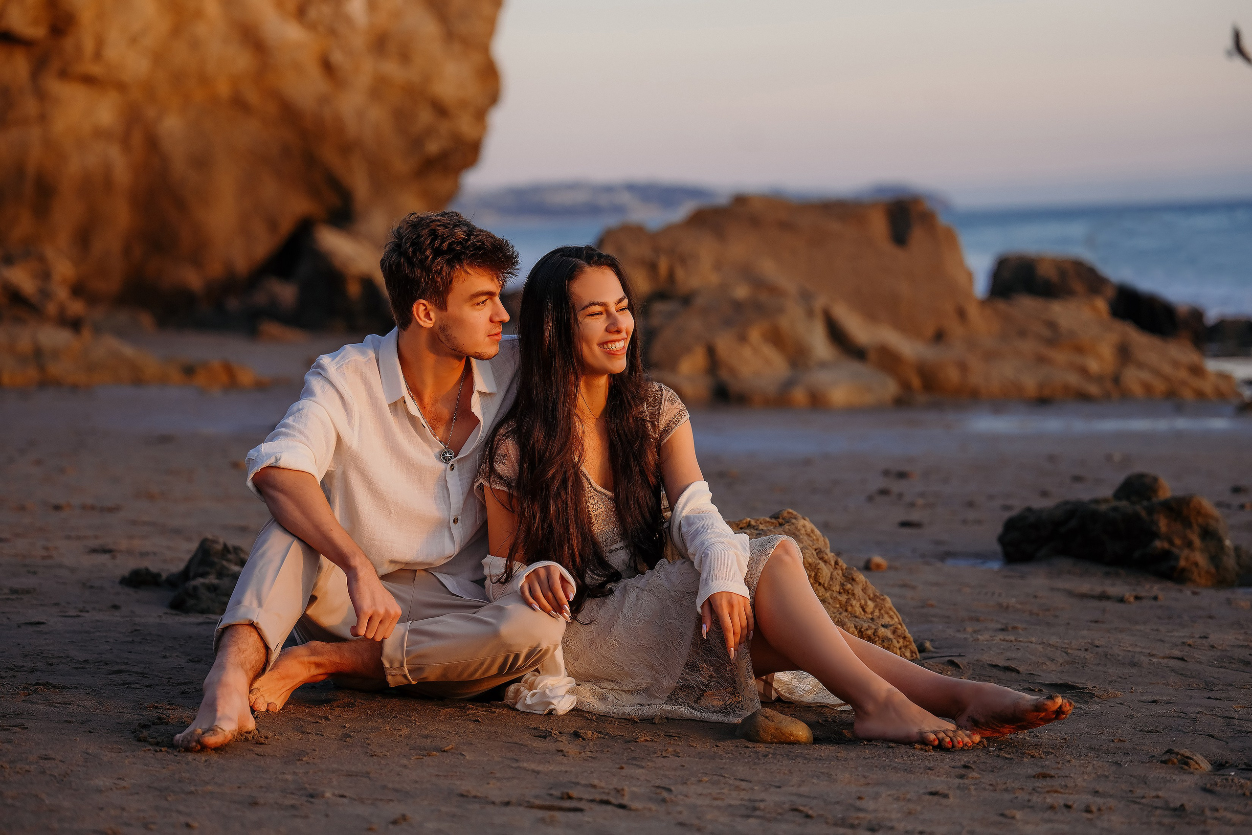 Couples photographer in Charlotte. Wedding, maternity and family photographer in Charlotte Tasha Minn