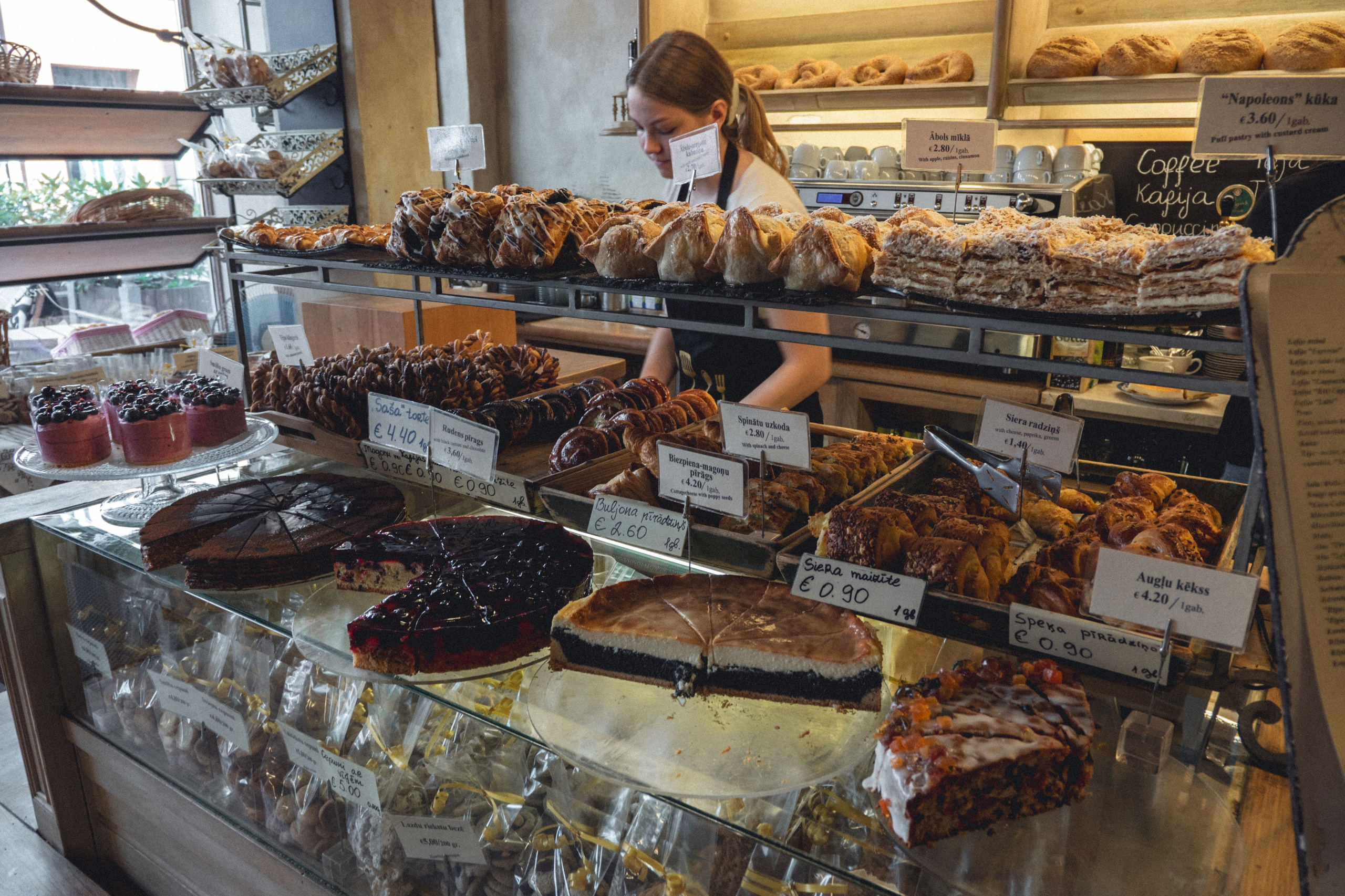 Voyage à Riga. Photographe sur Cote d’Azur. Portraits de familles, couples, enfants, événements