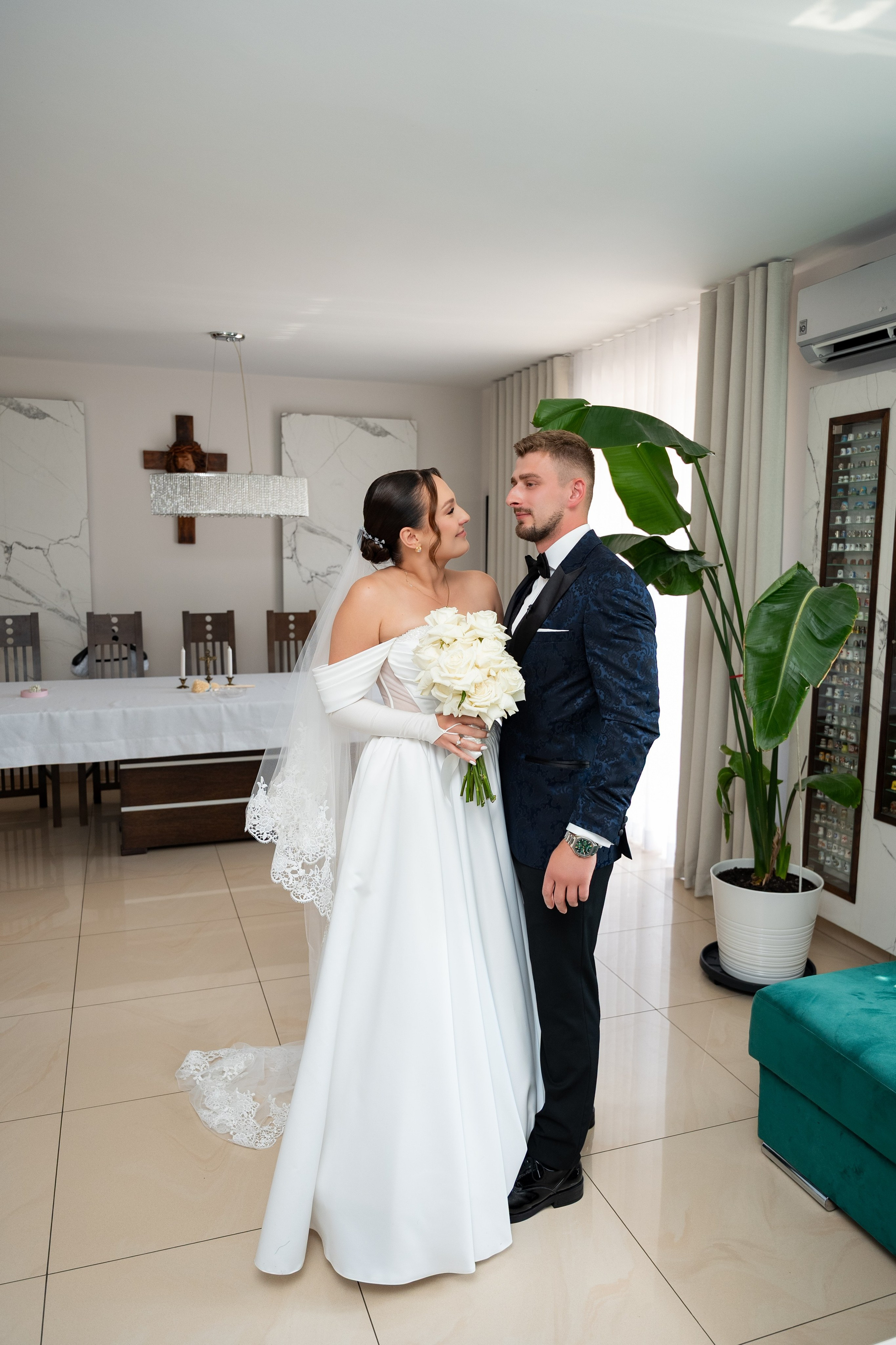E&N: Zamek w Rzucewie. SL Wedding Photo — Editorial, Elegant & Timeless Wedding Photography in Poland and Across Europe