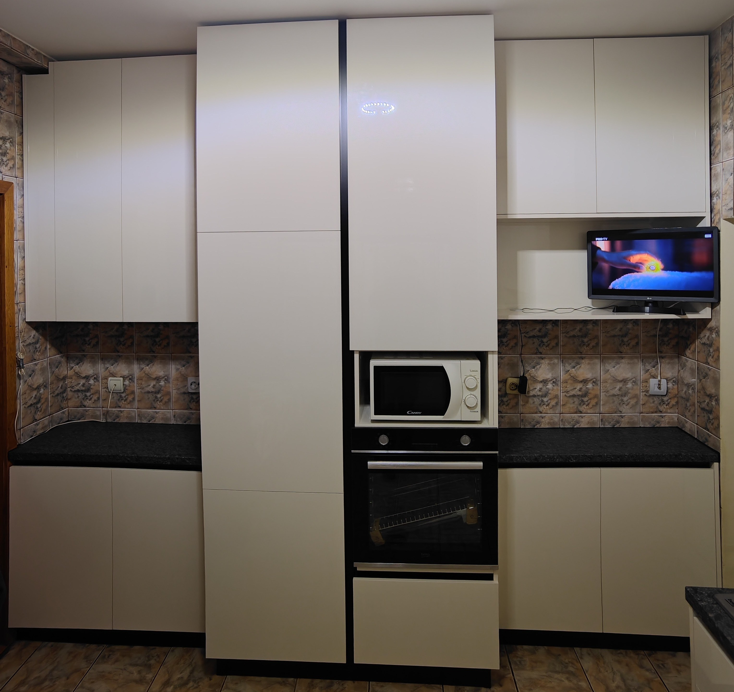 BUCATARIE. Furniture Alexandru Turcu