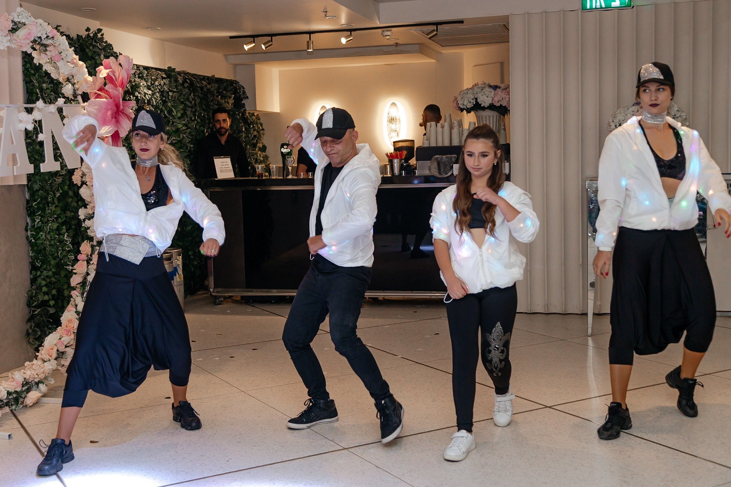 אולם תבור, בת מצווה ליאן. Home