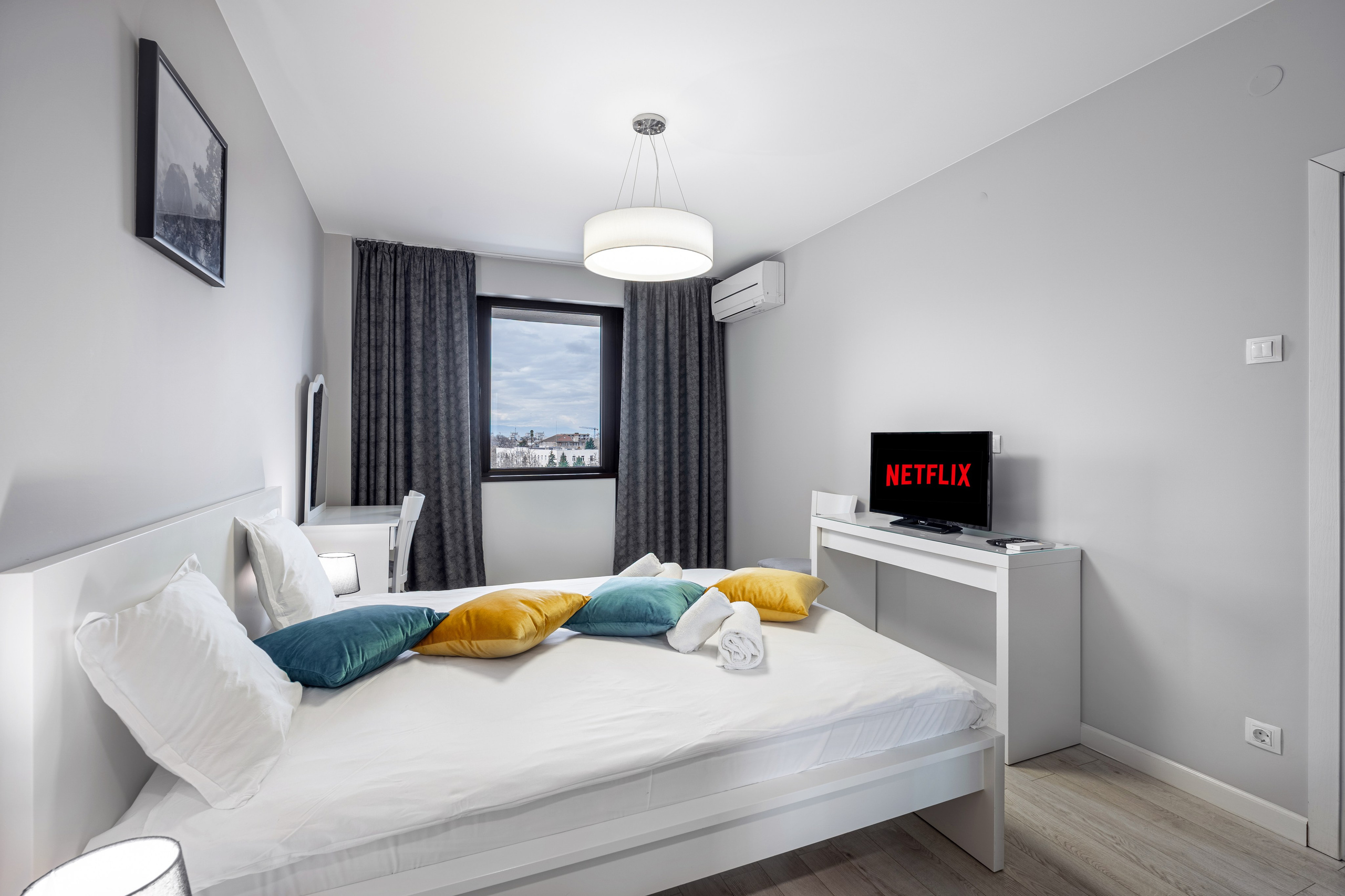 Апартамент за отдаване в Booking и Airbnb. Професионален фотограф в Пловдив и областта