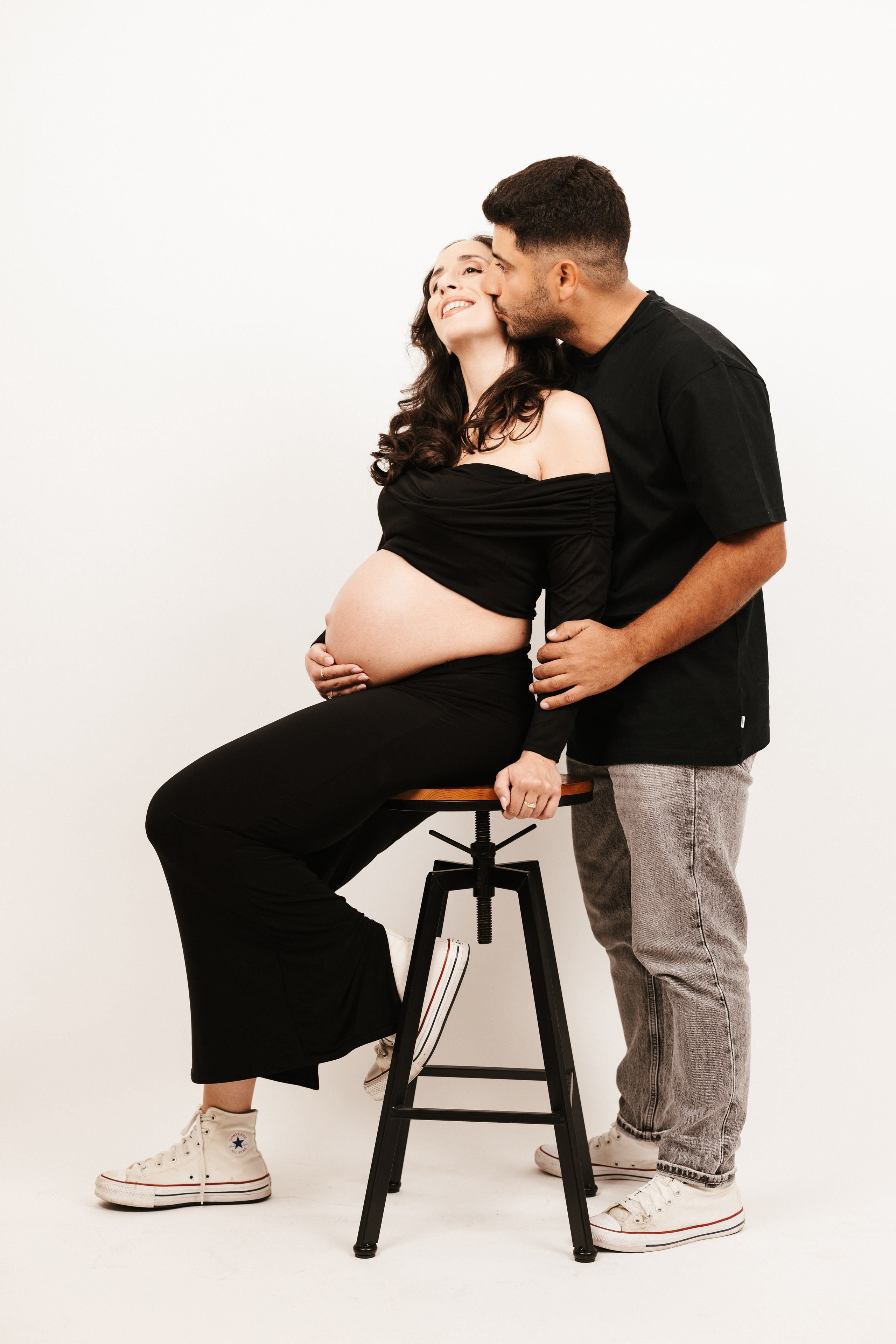MATERNITY. Giannis Ioannou