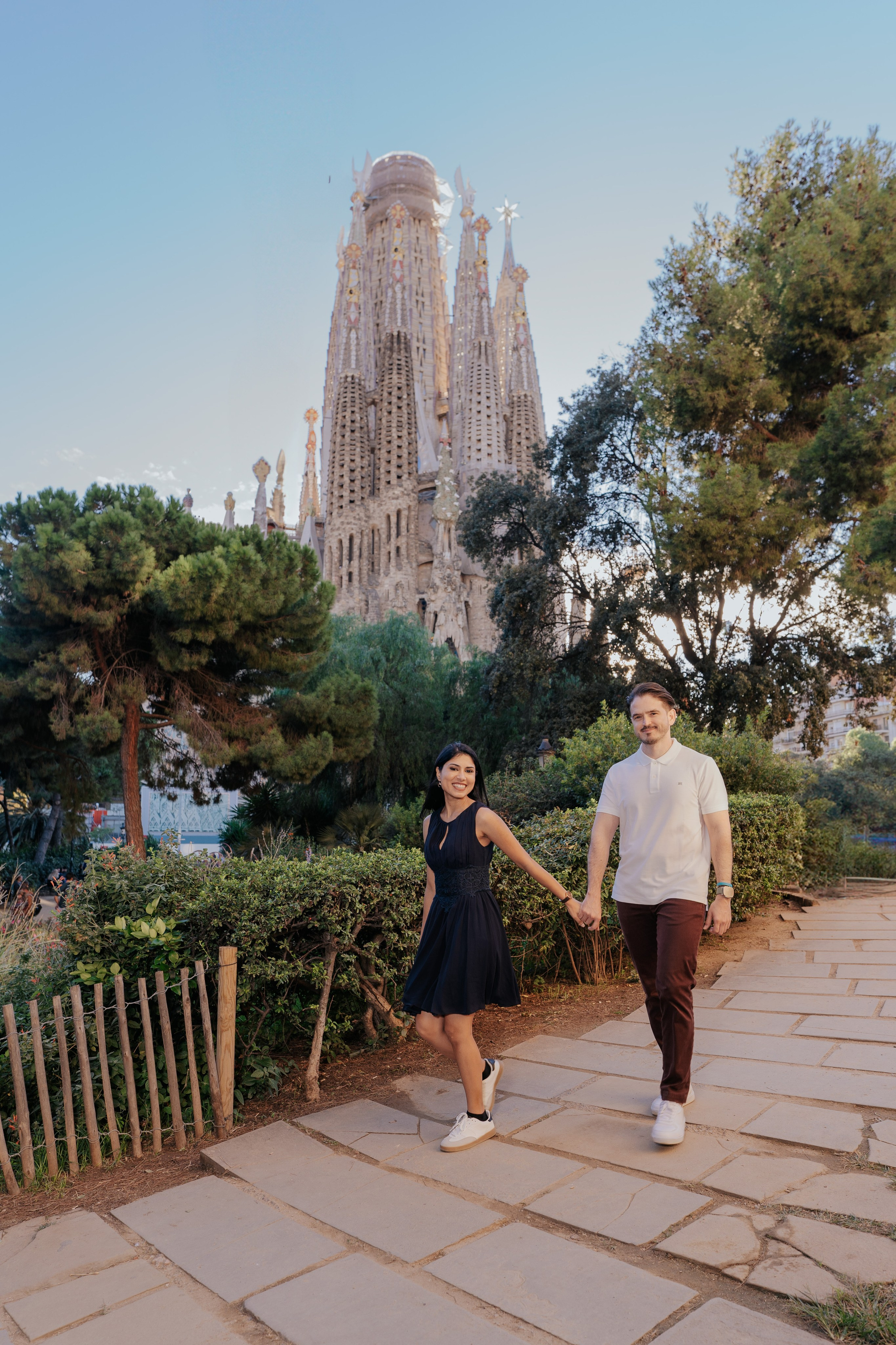 Barcelona Couples Photoshoot Ideas — Photographer in Barcelona, Spain