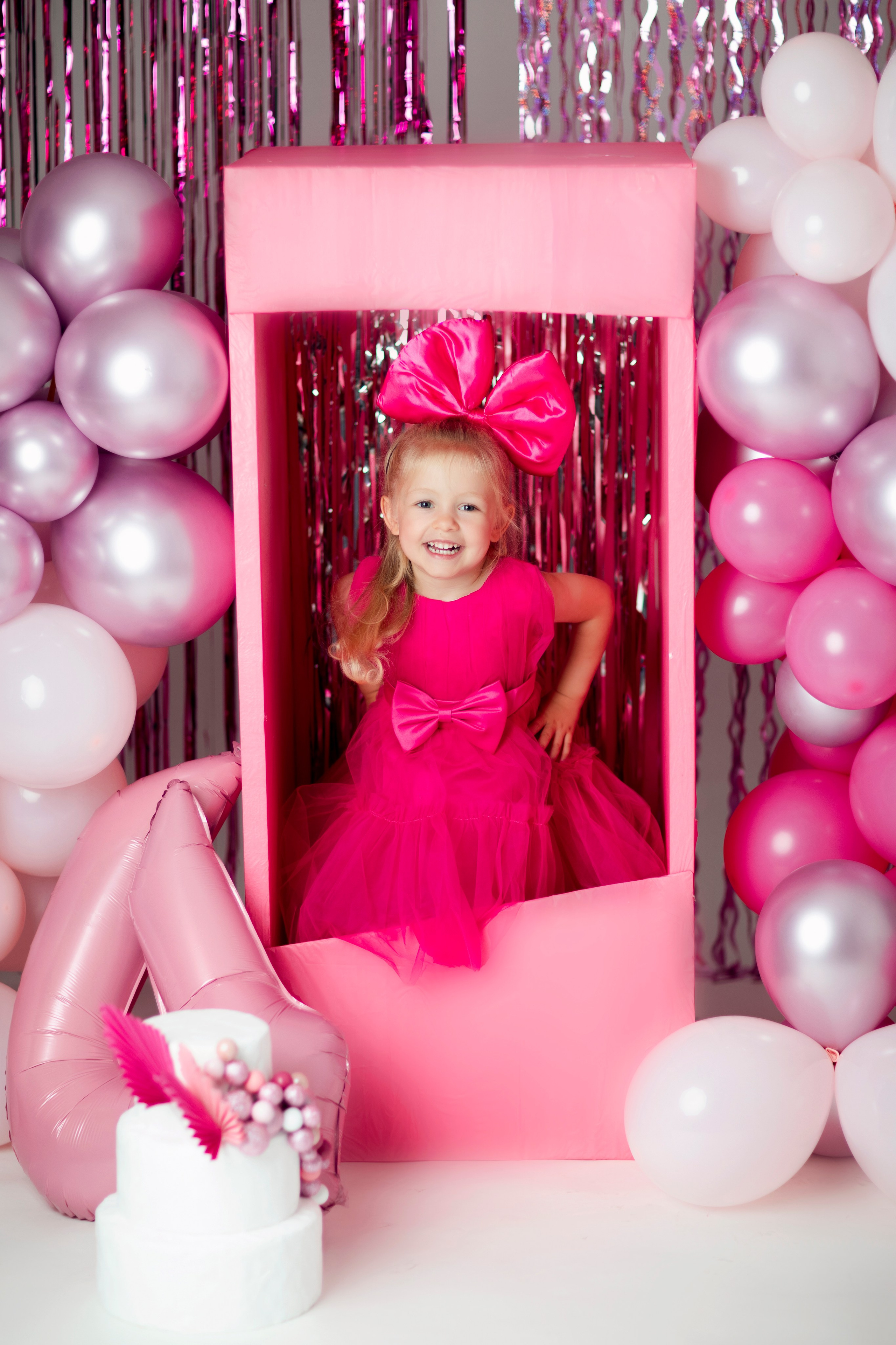 En härlig födelsedag i Barbie-stil för den här glada tjejen!