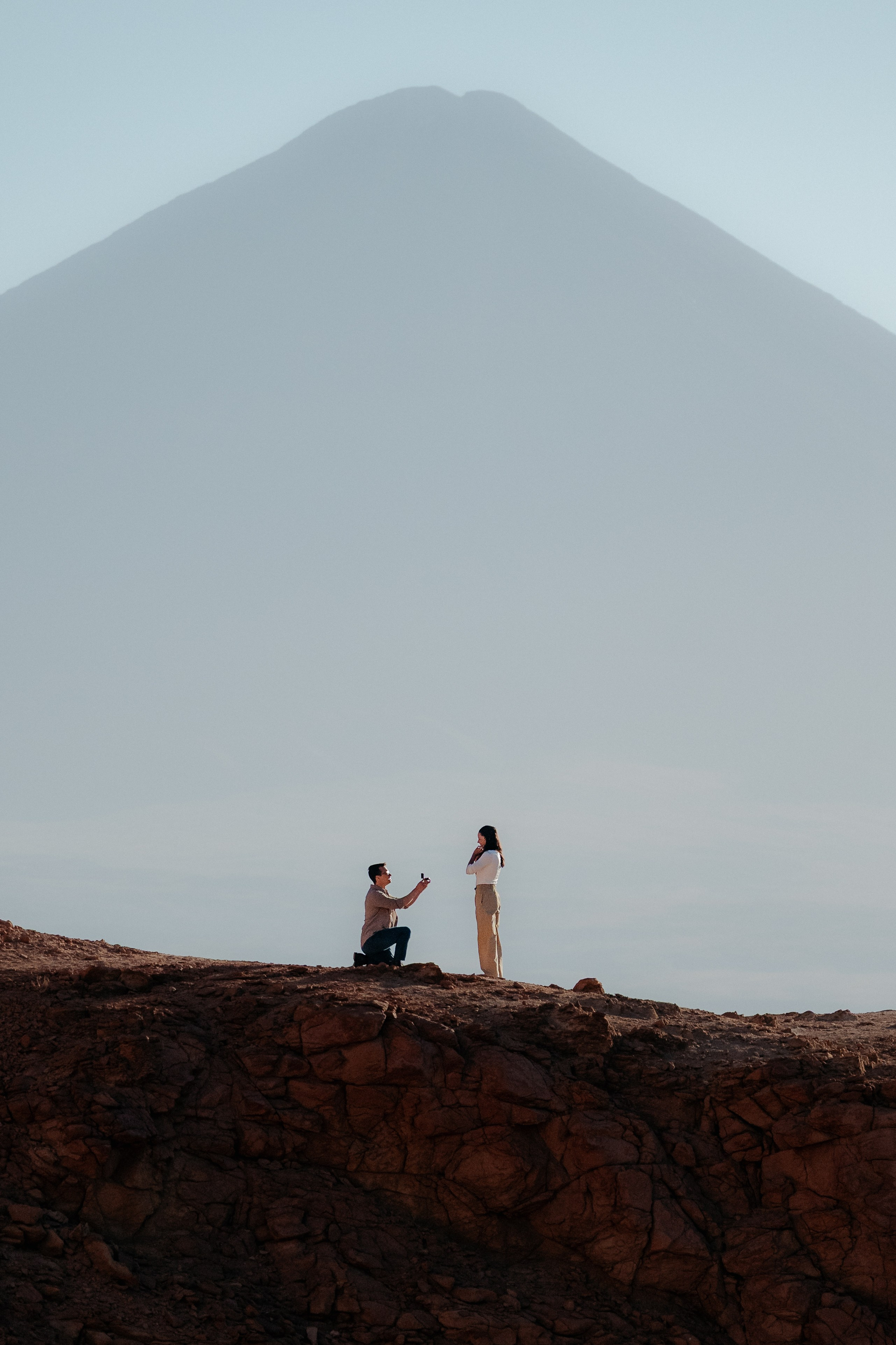 Sessão casual no Vale dos Cogumelos. Fotógrafo em San Pedro de Atacama