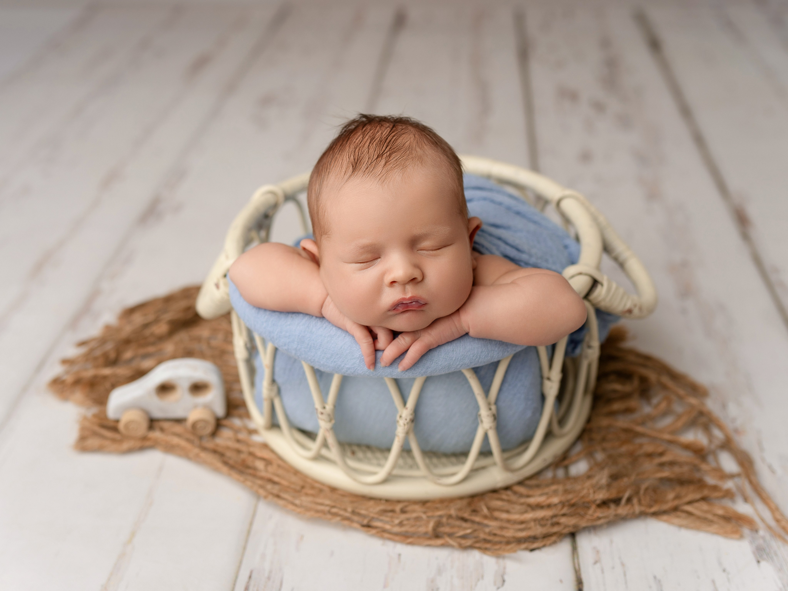 Esu Aleksandra naujagimių ir kudikių fotografė iš Vilniaus