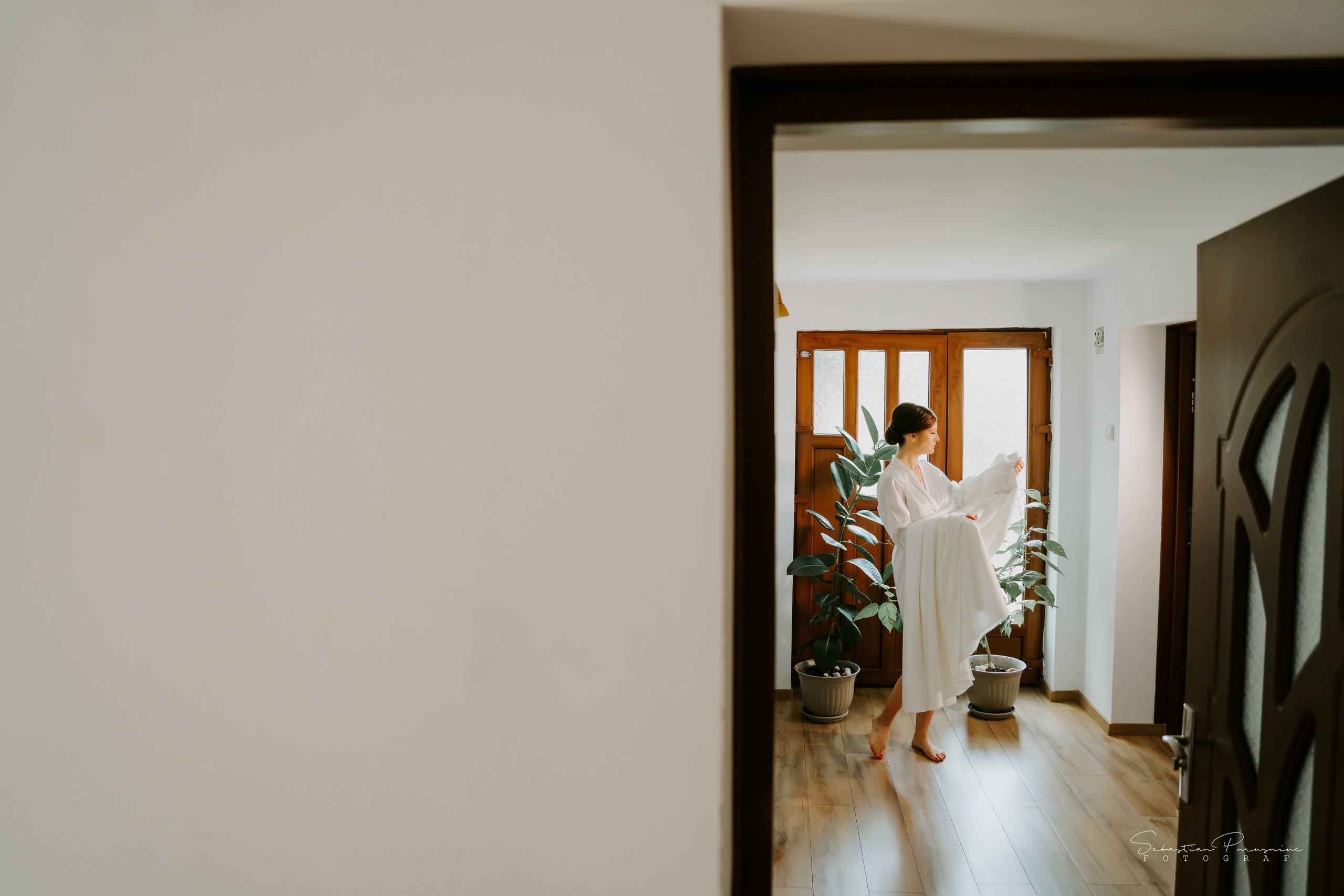 Mădălina & Alexandru. Sebastian Purusniuc Fotograf - Iasi