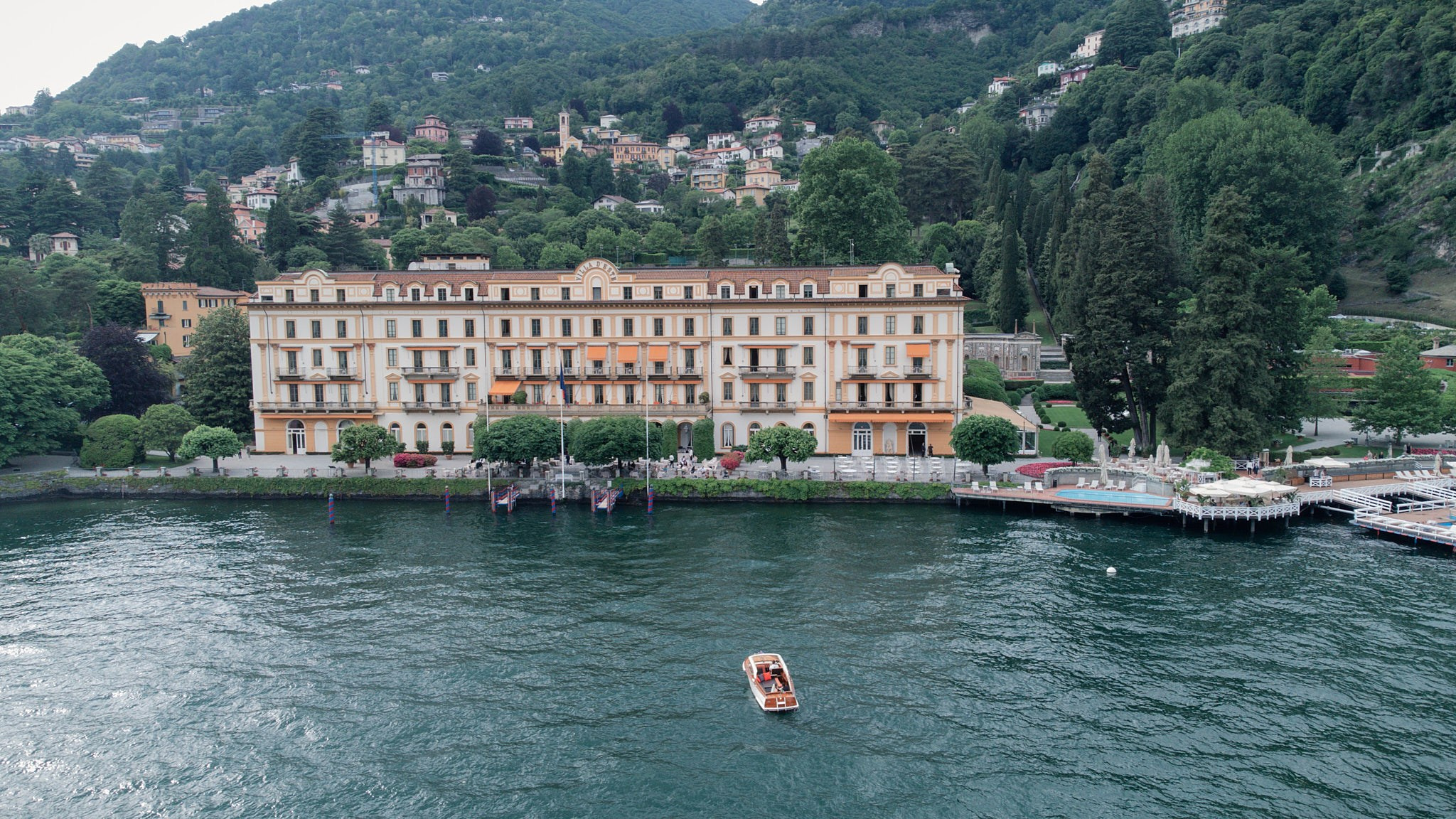 Seida & Adenis. Fotografo matrimonio Lago di Como Ferrari Media Production