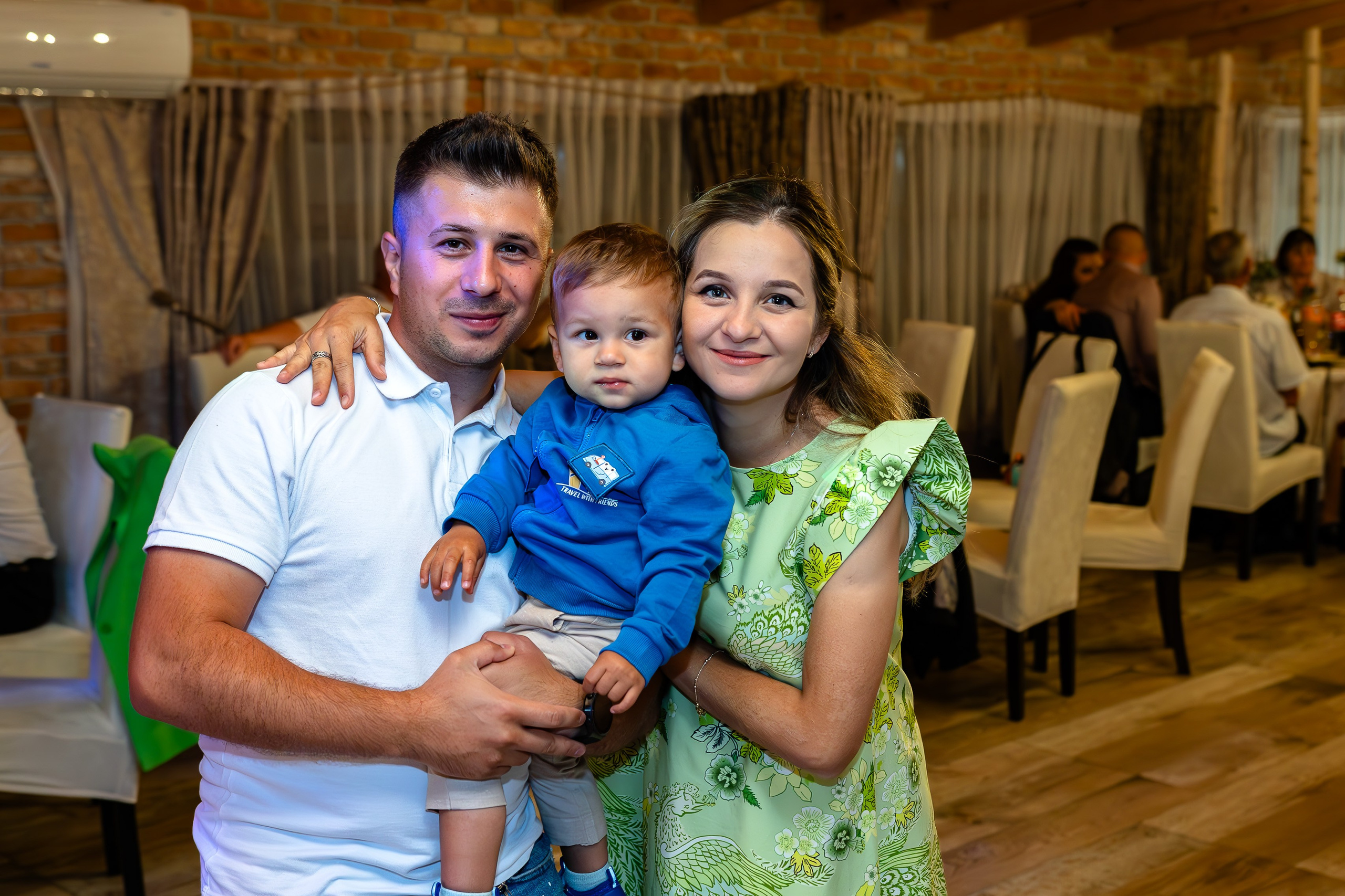 Majorat Ion. Ionut Brehuescu — Fotograf