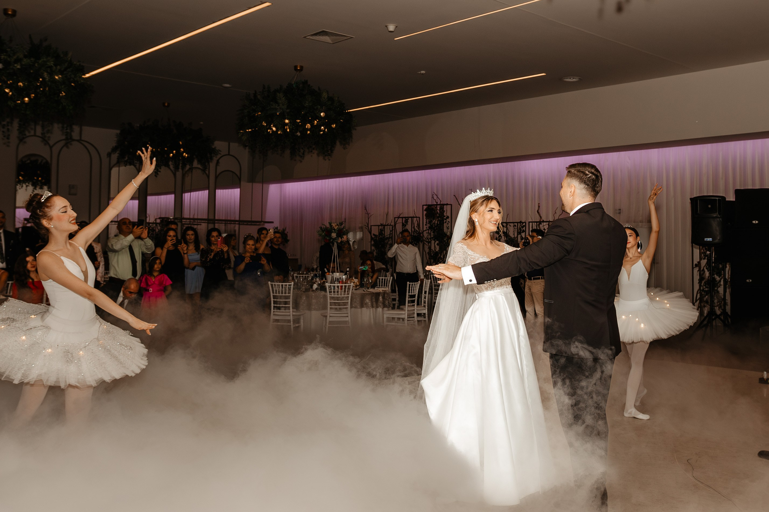 Cristina si Cristian. Ionut Brehuescu — Fotograf