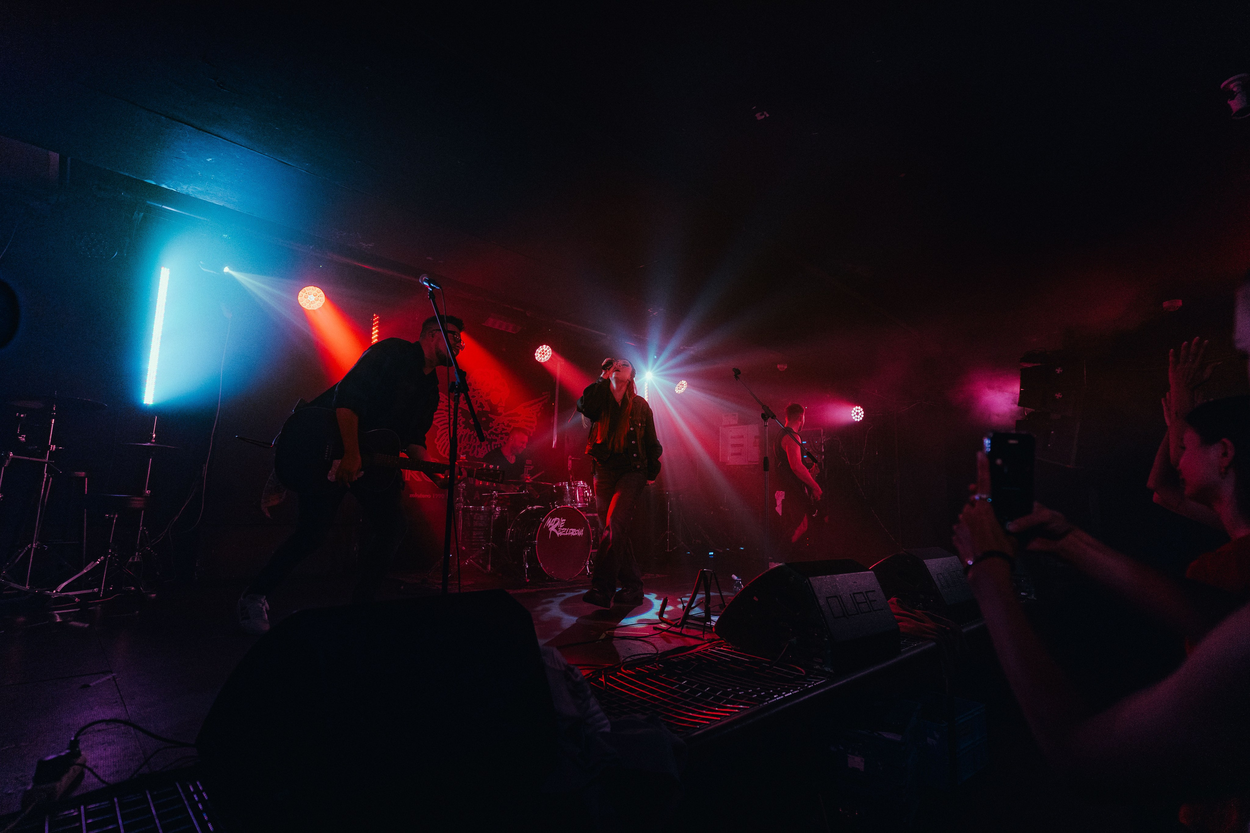 Marie Rezlerova. Rock Cafe. Concert and portrait photographer in Prague