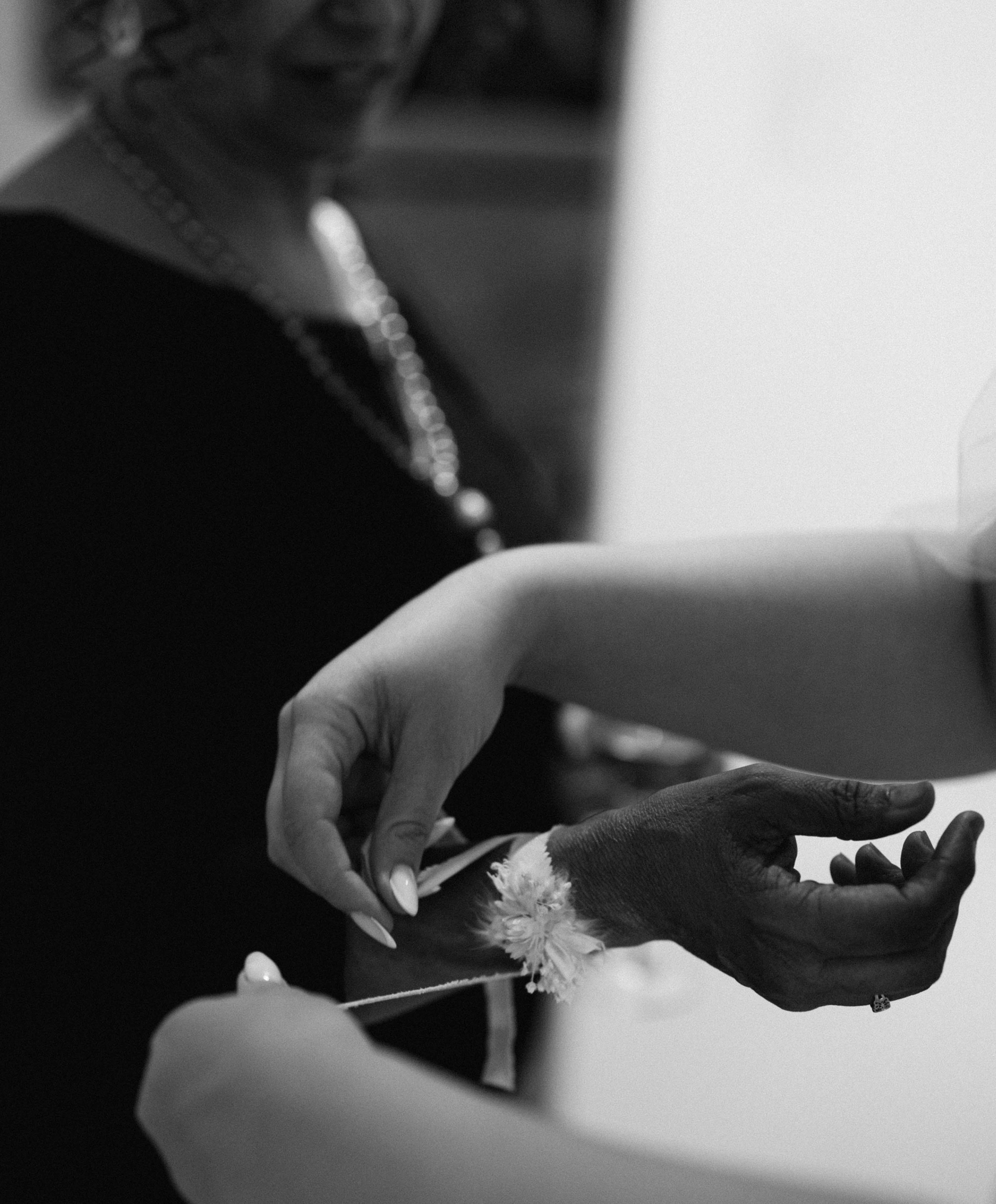 Khrystyna & Zachary (Winnipeg Art Gallery). Wedding Photographer in Winnipeg — Cinematic & Timeless by Vitiuk Photography