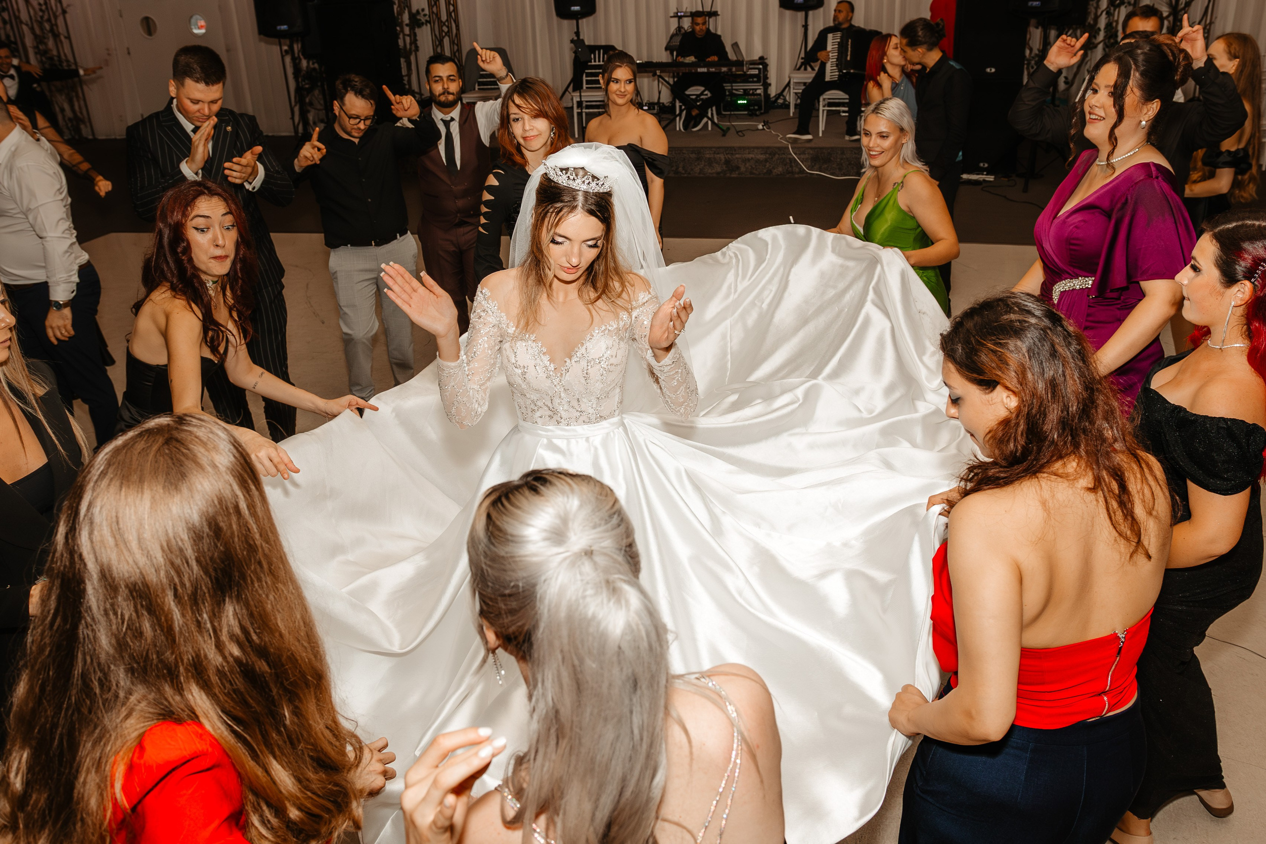 Cristina si Cristian. Ionut Brehuescu — Fotograf