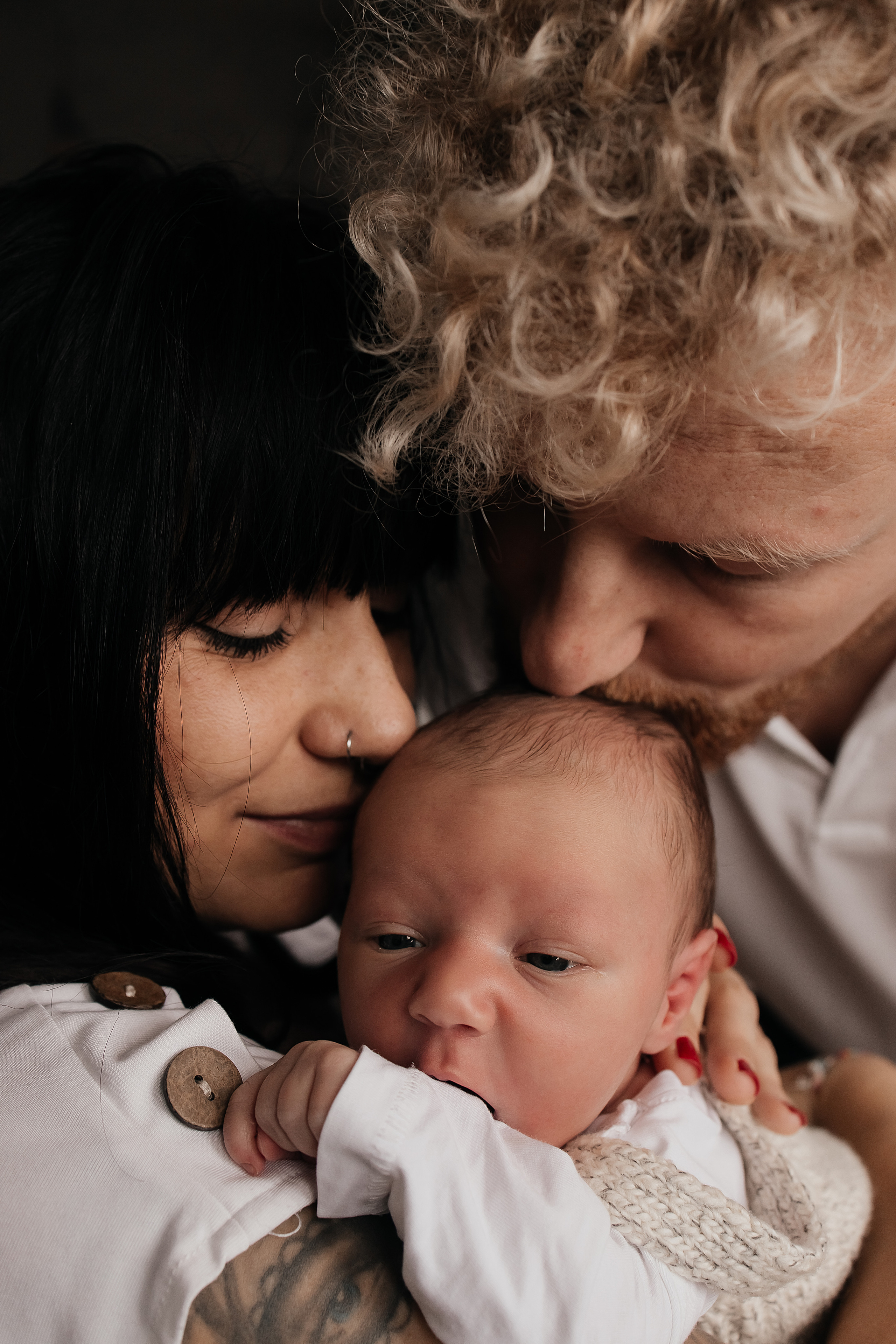 Newborn Lifestyle. Fotografin Heidenheim / Newborn, Babybauch & Familie - Nadine Schmalz
