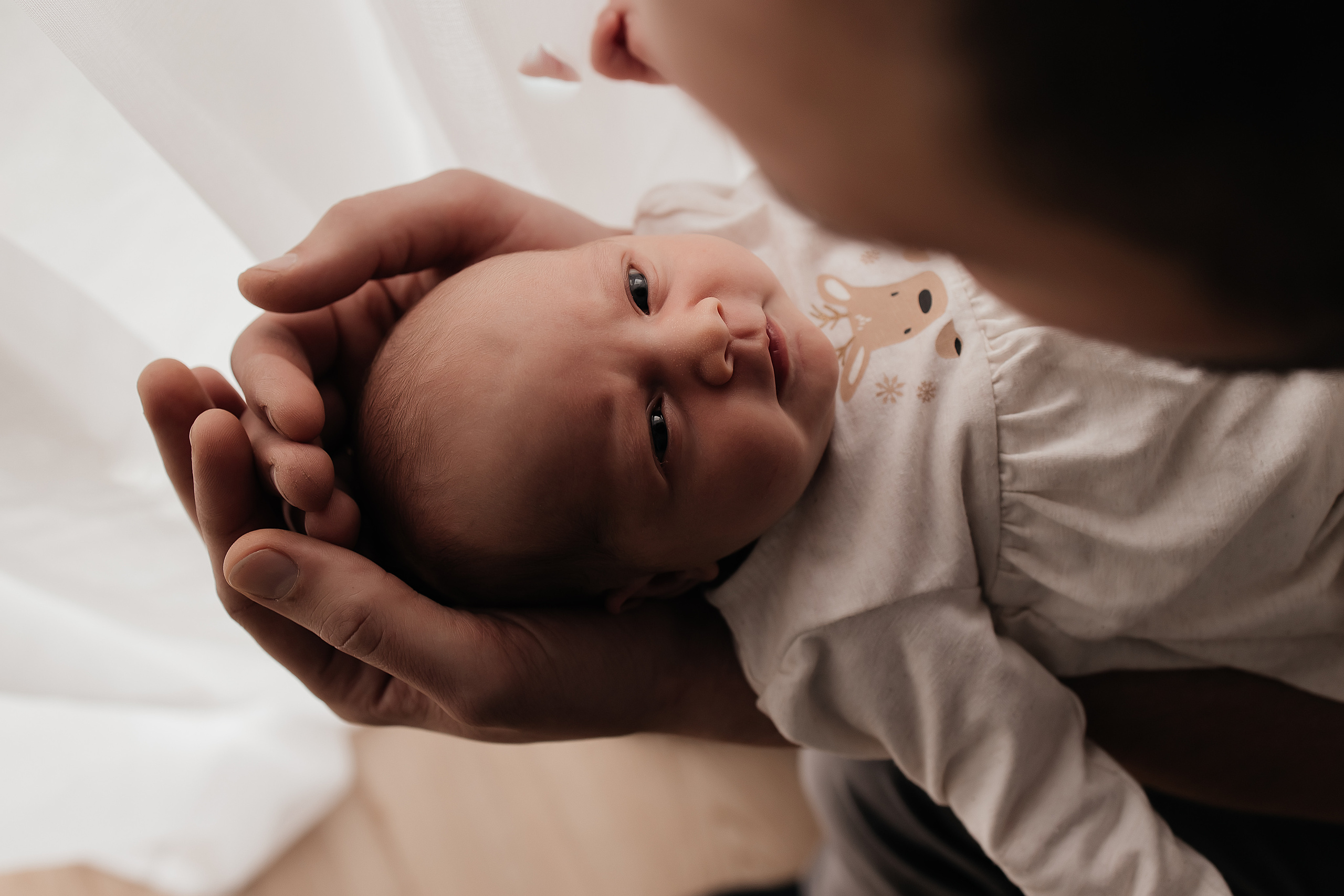 Newborn Lifestyle. Fotografin Heidenheim / Newborn, Babybauch & Familie - Nadine Schmalz