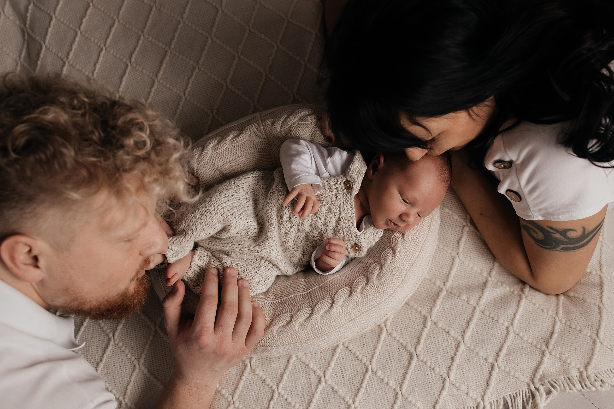 Newborn Lifestyle. Fotografin Heidenheim / Newborn, Babybauch & Familie - Nadine Schmalz