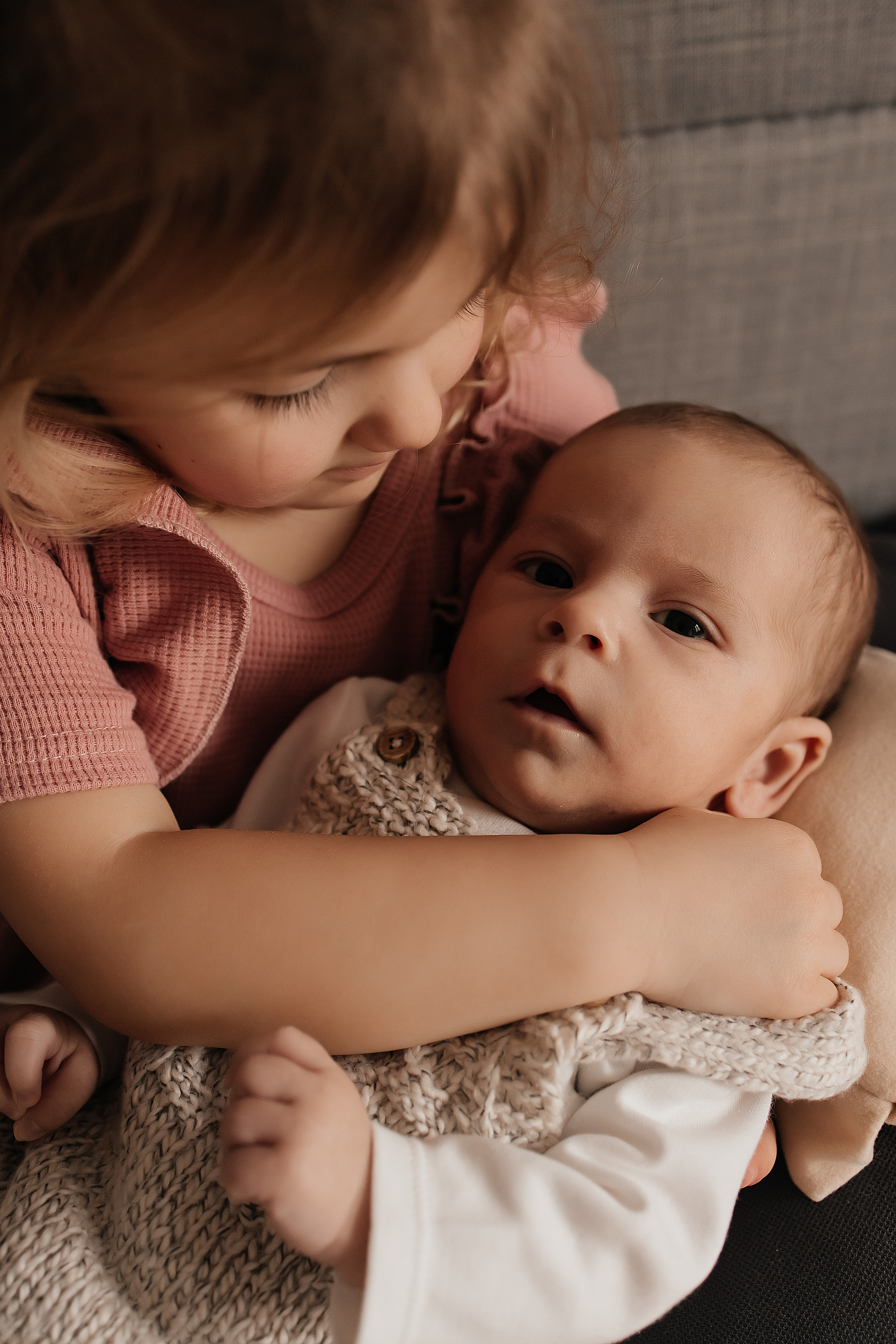 Newborn Lifestyle. Fotografin Heidenheim / Newborn, Babybauch & Familie - Nadine Schmalz