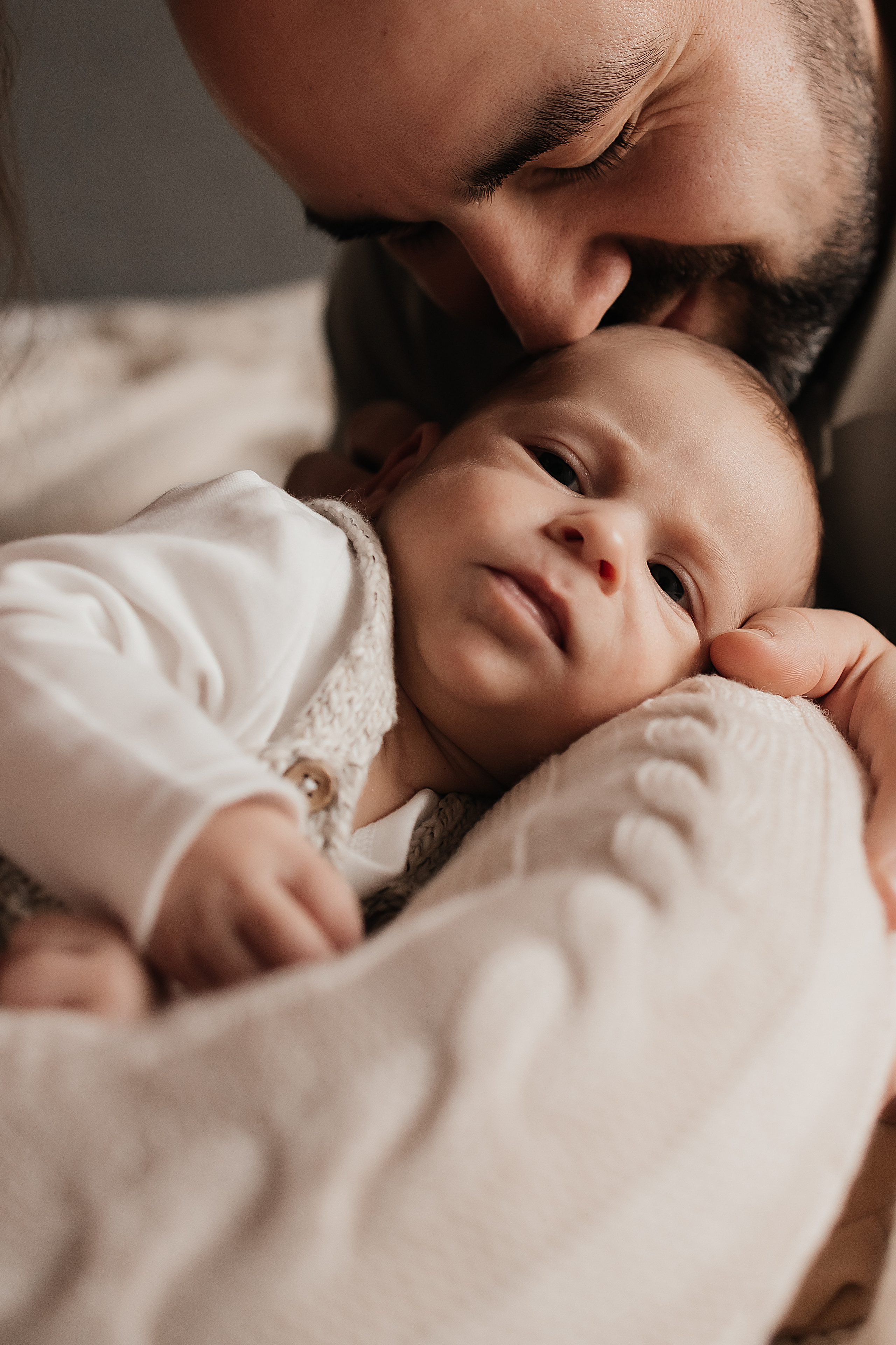 Newborn Lifestyle. Fotografin Heidenheim / Newborn, Babybauch & Familie - Nadine Schmalz