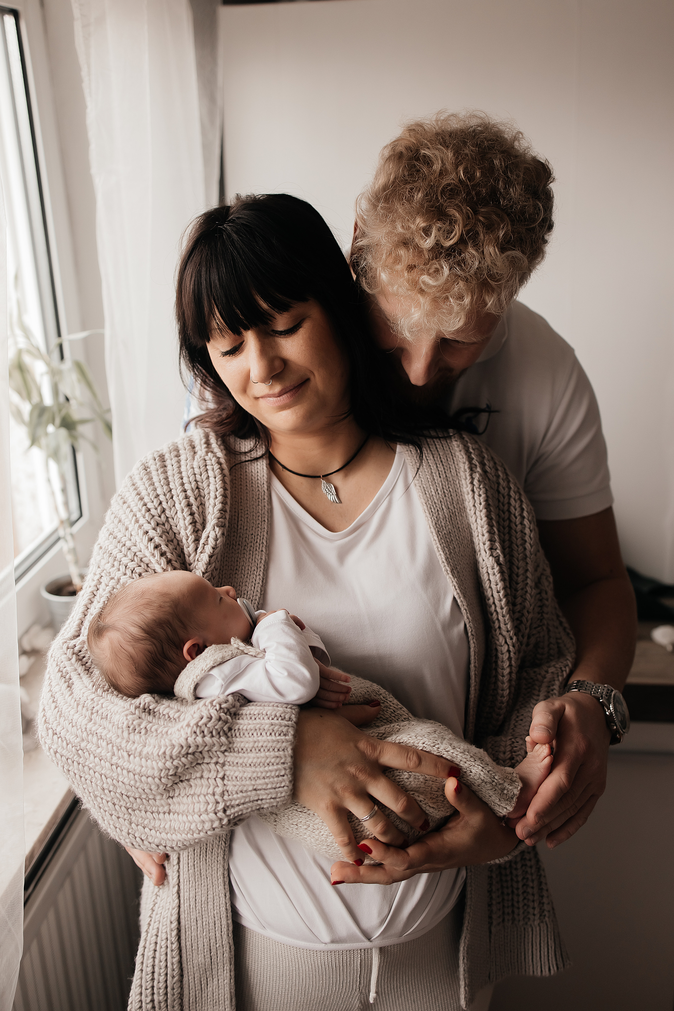 Newborn Lifestyle. Fotografin Heidenheim / Newborn, Babybauch & Familie - Nadine Schmalz