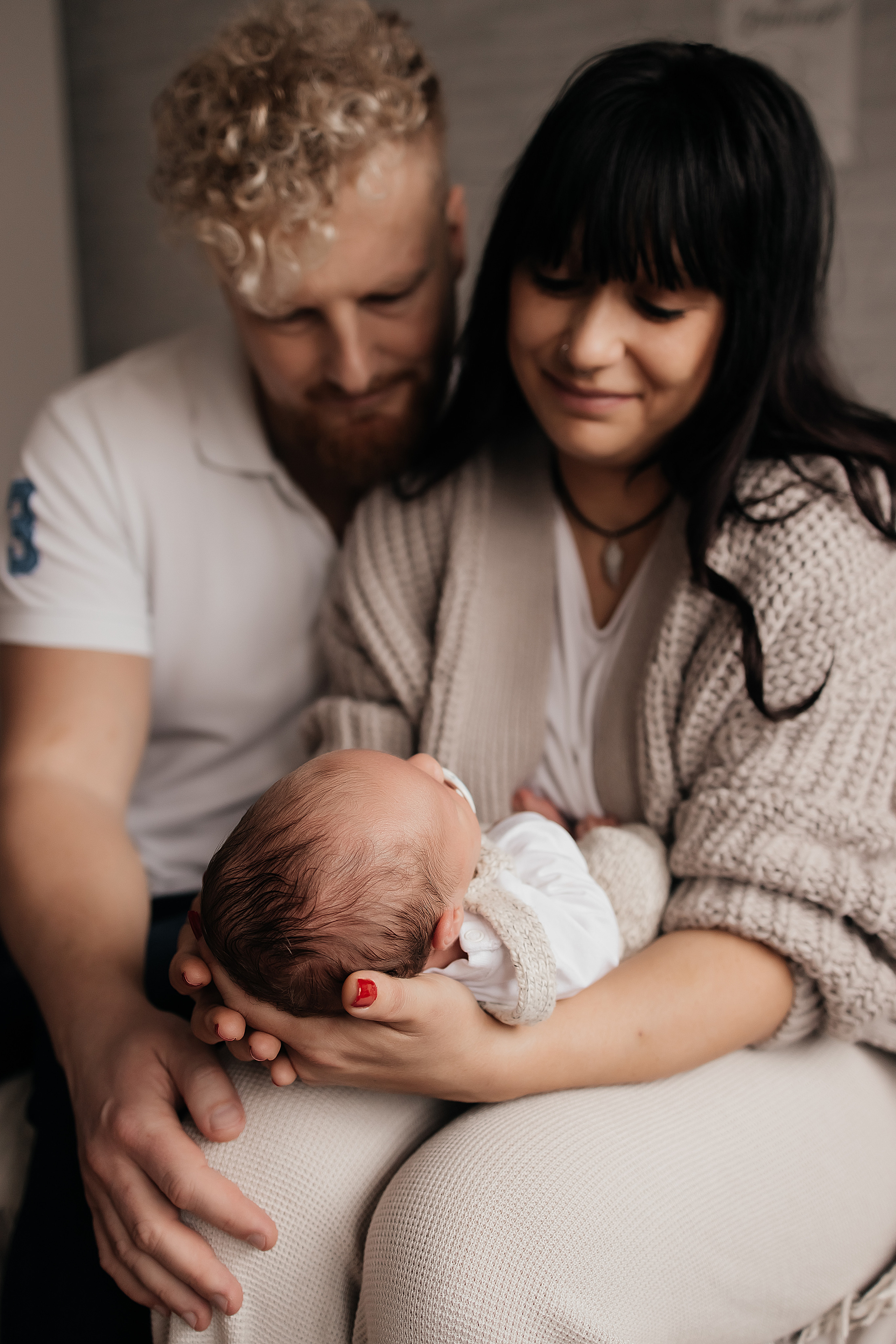 Newborn Lifestyle. Fotografin Heidenheim / Newborn, Babybauch & Familie - Nadine Schmalz