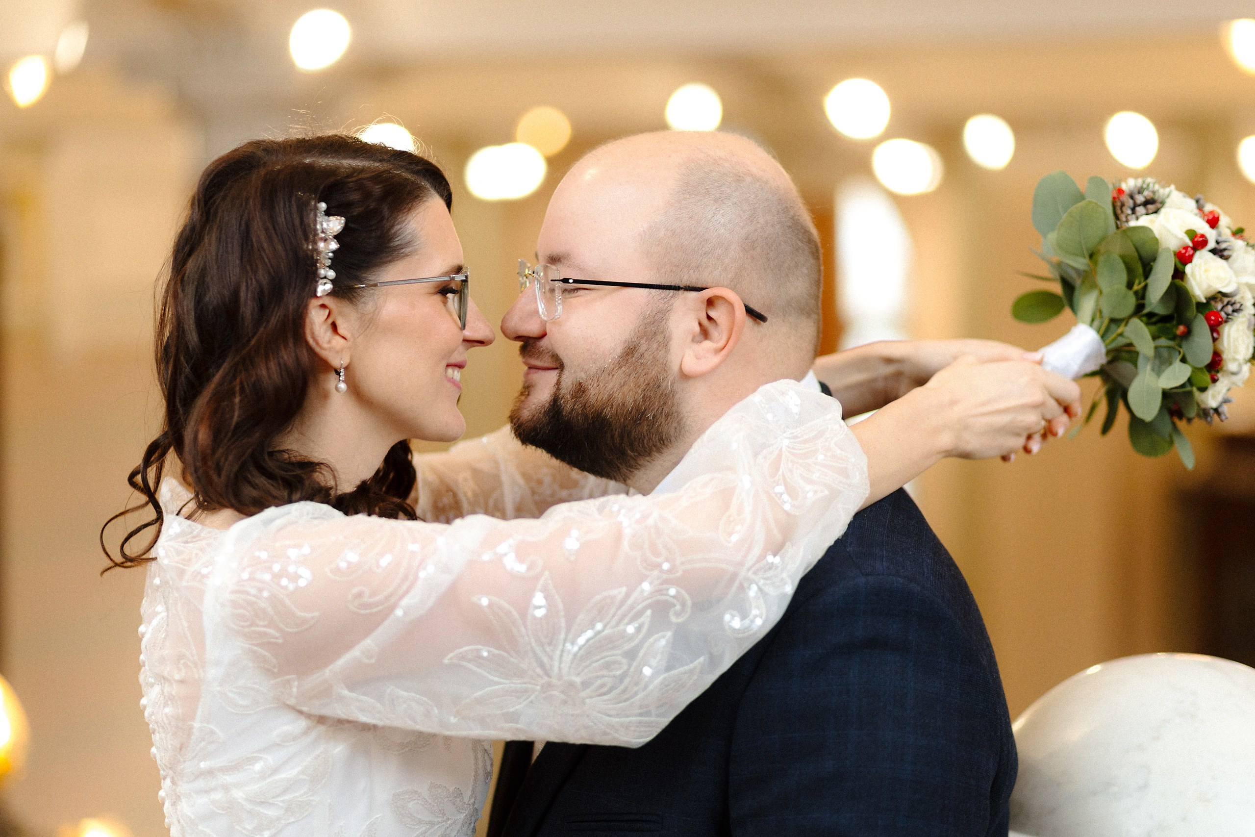 Зимняя свадебная фотосессия в музее искусств. Евгений Тимофеев | Свадебный и контент-фотограф и видеограф в Риге