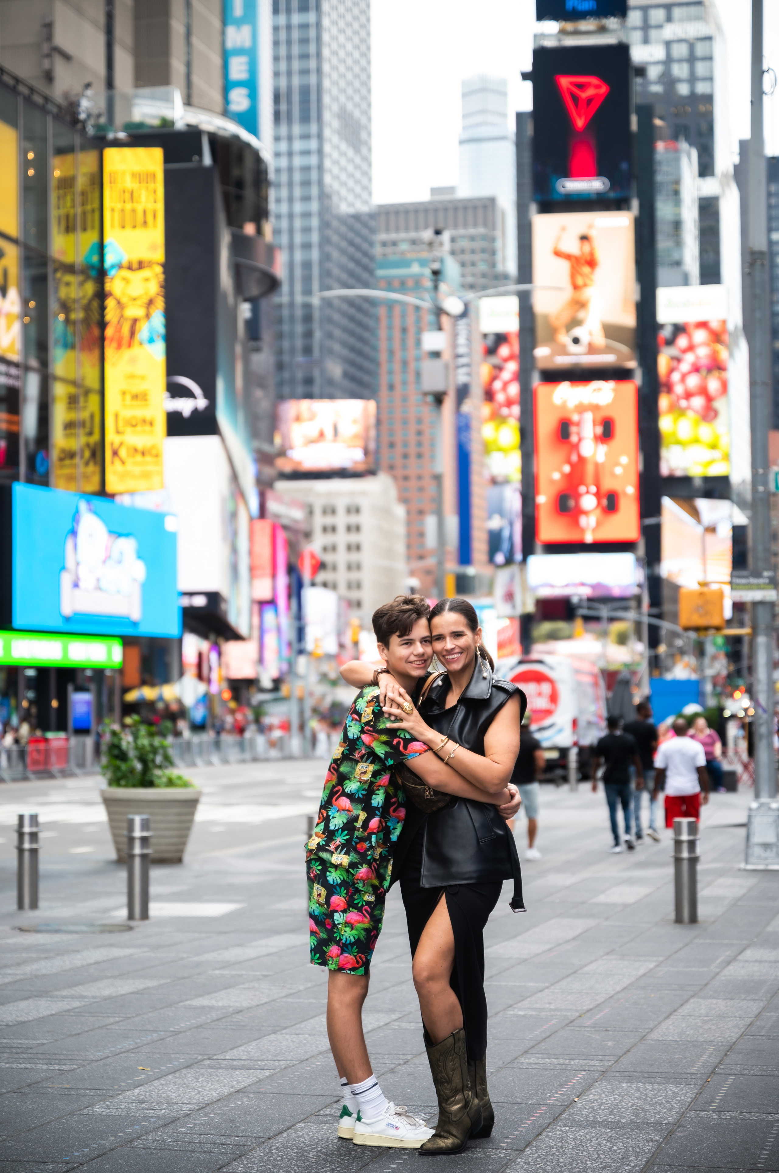 Photo Tour for Mom and Son