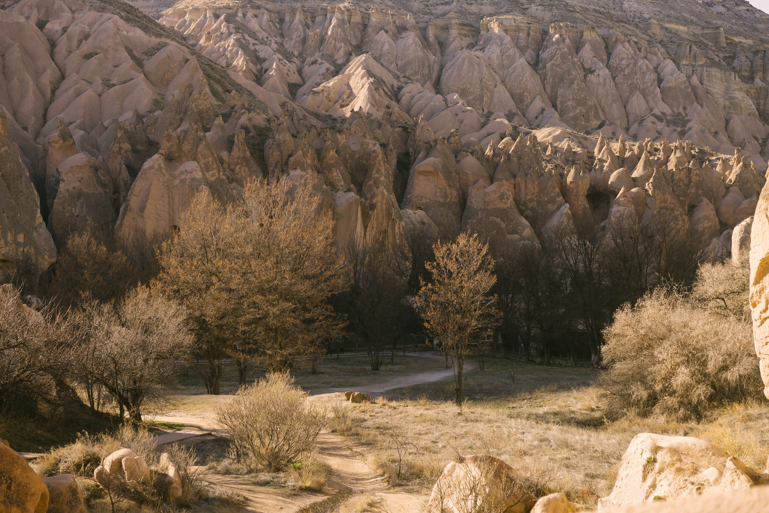 Top Must-Visit Locations in Cappadocia – Unveil the Region’s Hidden Gems. Your Guide to Cappadocia: Private Tours, Scenic Routes, Hot Air Balloon Rides, and More Adventures