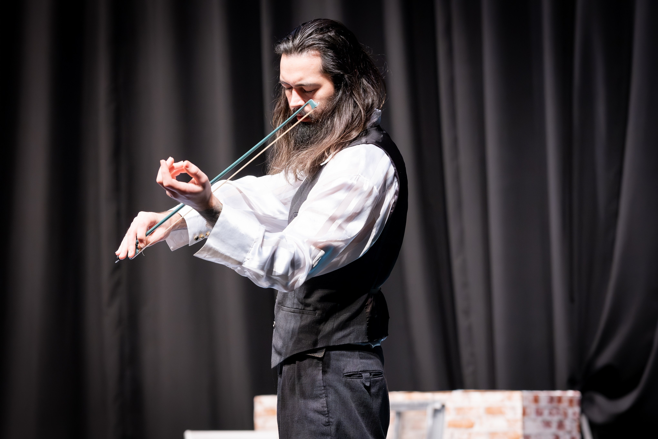 FISH DON'T CRY. Reportage concert portrait photography in the San Francisco Bay Area