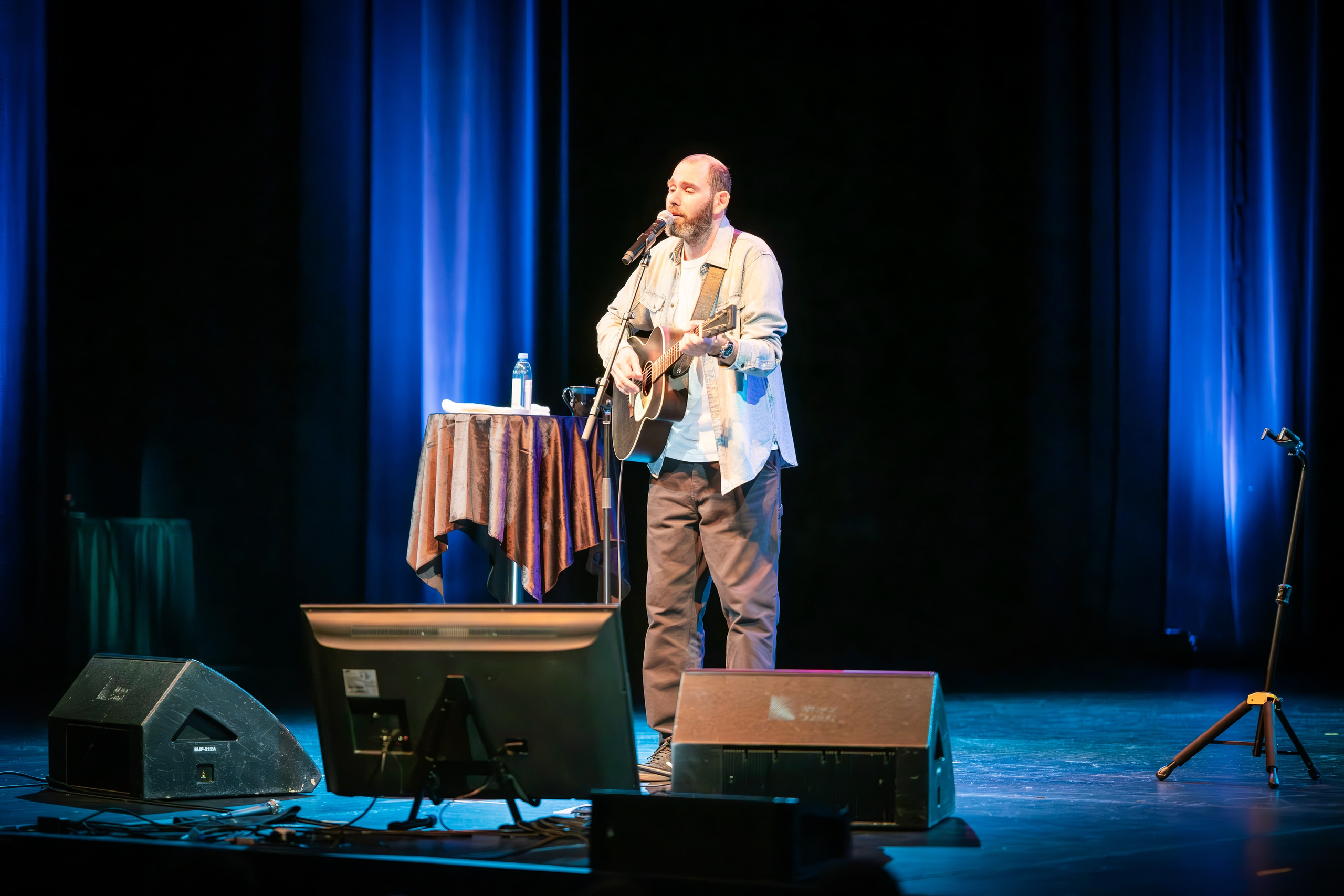 SEMYON SLEPAKOV. Reportage concert portrait photography in the San Francisco Bay Area