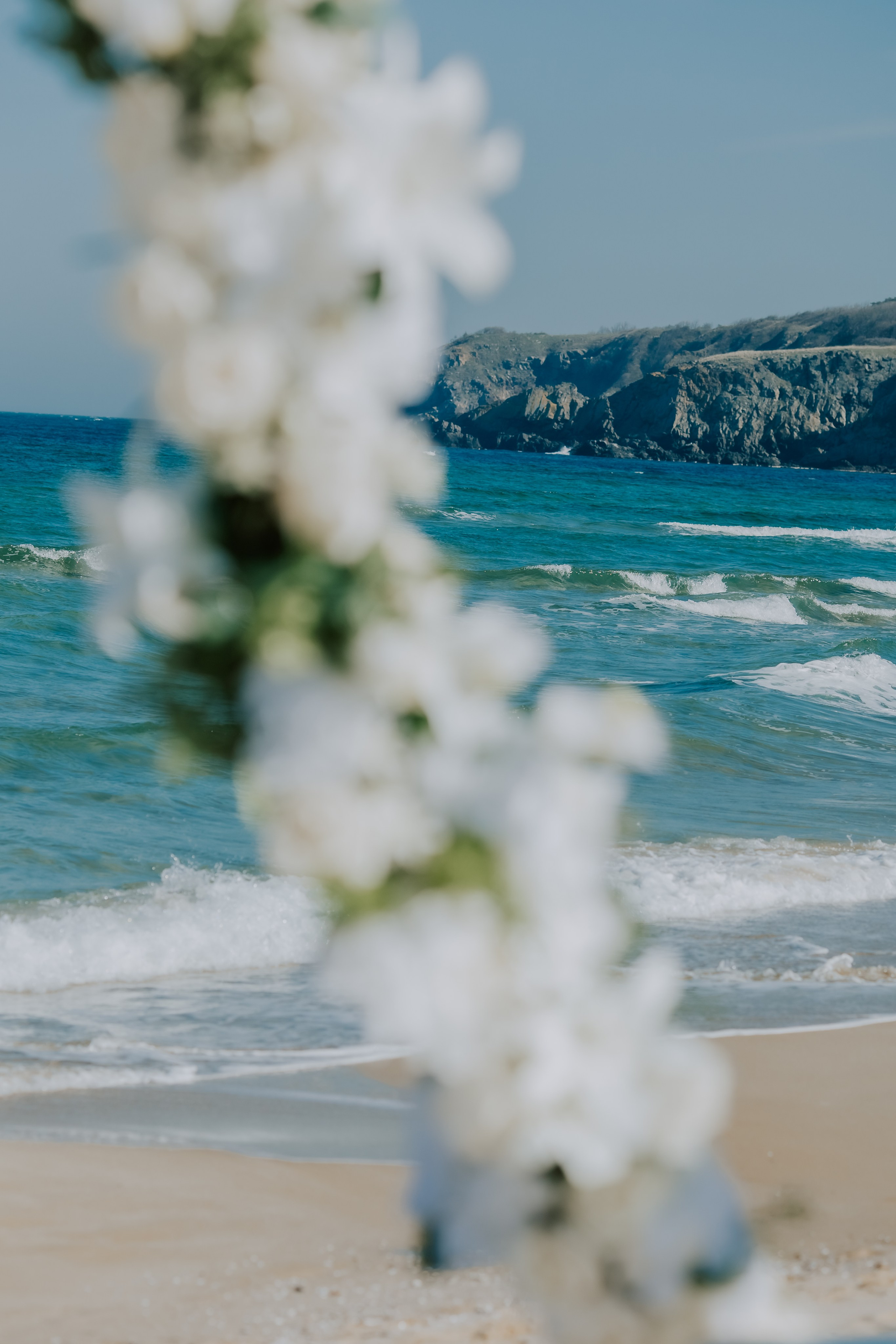 Годеж на плажа. Фотограф Ирина Йотова