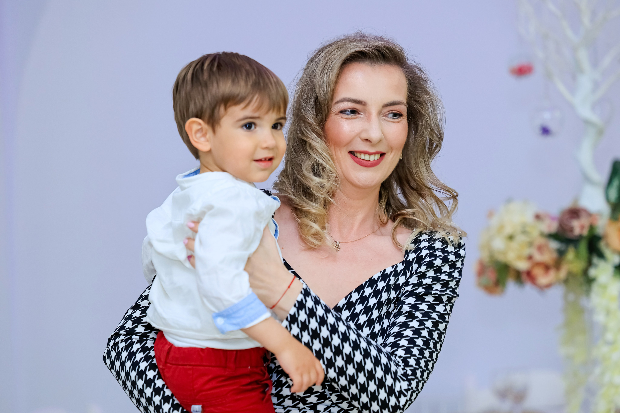 Iris Stefania. Moments By Gub