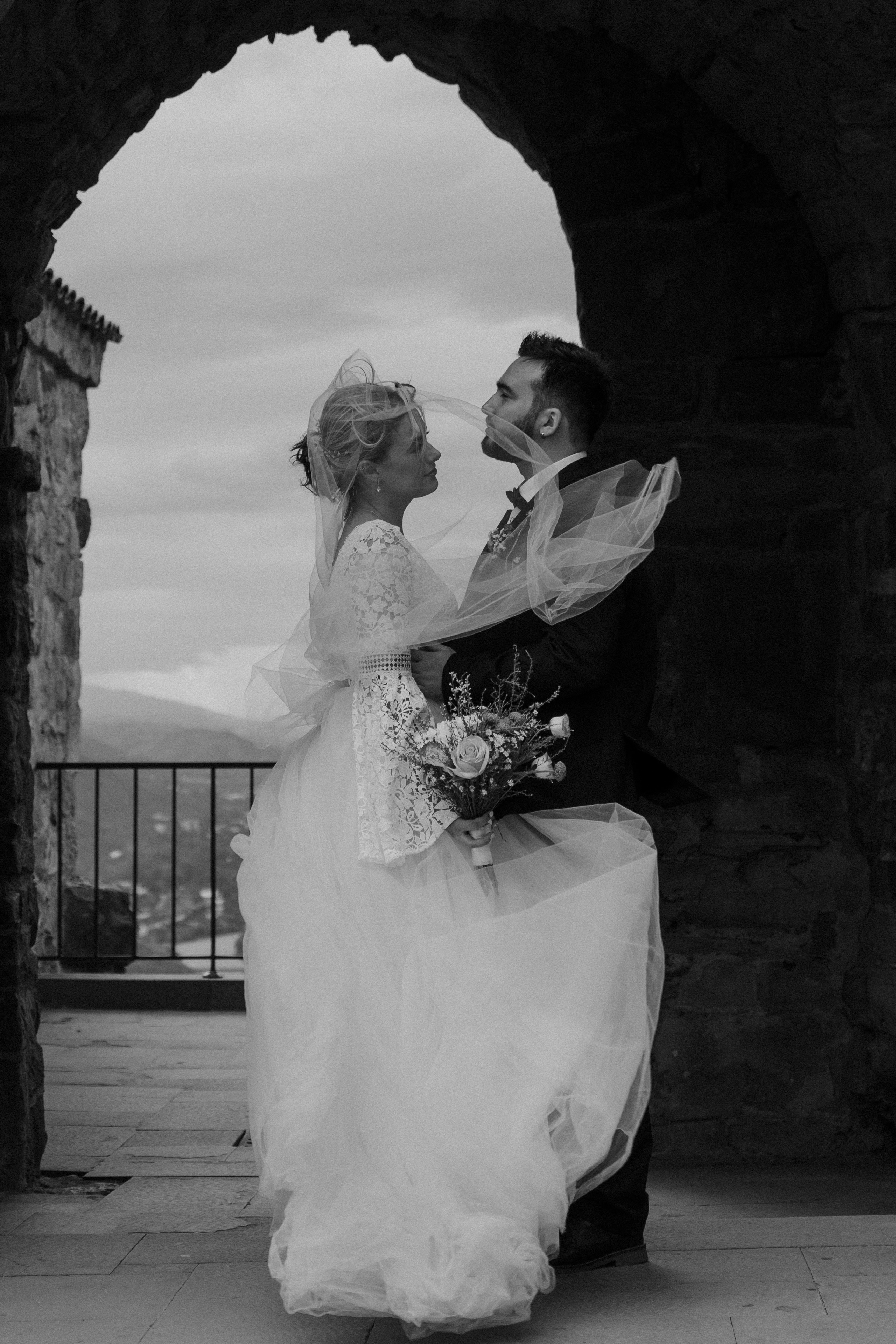 Anna & Dmitry. VALERIYA ERMOLAEVA PHOTOGRAPHER IN VALENCIA, SPAIN