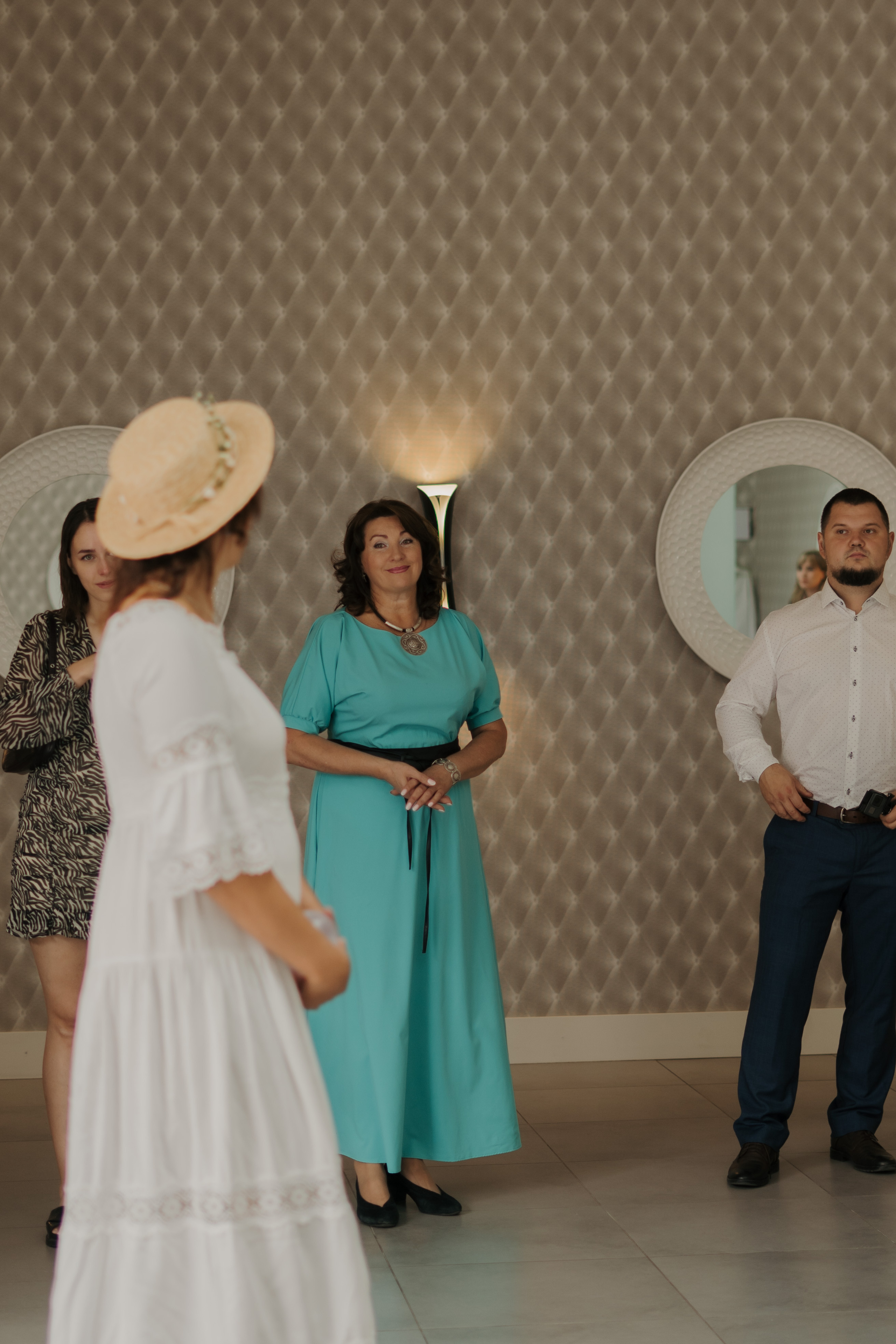 Anna & Dmitry. VALERIYA ERMOLAEVA PHOTOGRAPHER IN VALENCIA, SPAIN